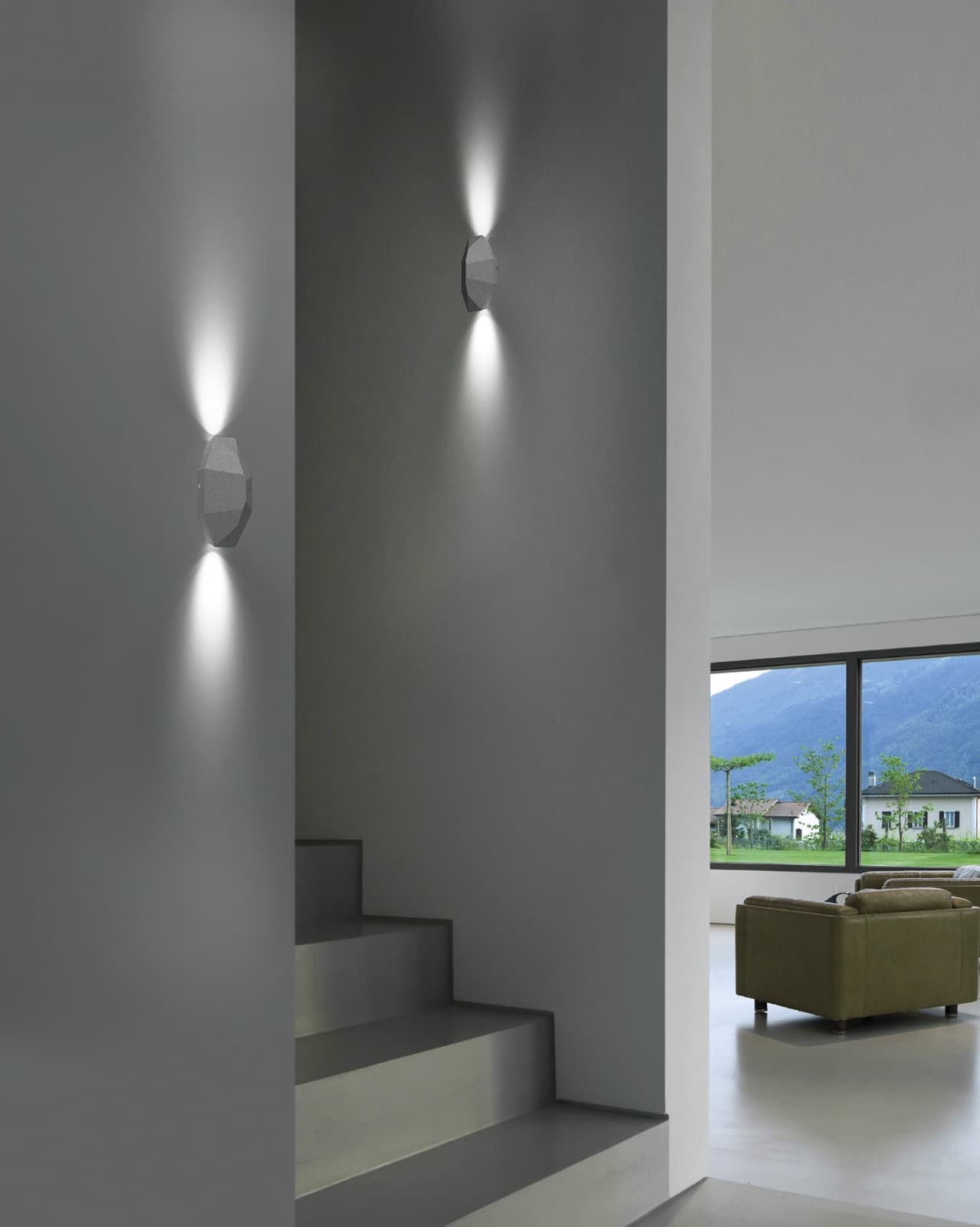 Настенный светильник Axo Light (Mind-Led) FRAGMENTA Axo Light (Mind-Led)