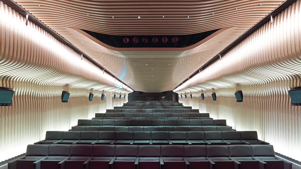 Встраиваемый в потолок светильник Artemide Architectural Hide Quadrato Adjustable Artemide Architectural