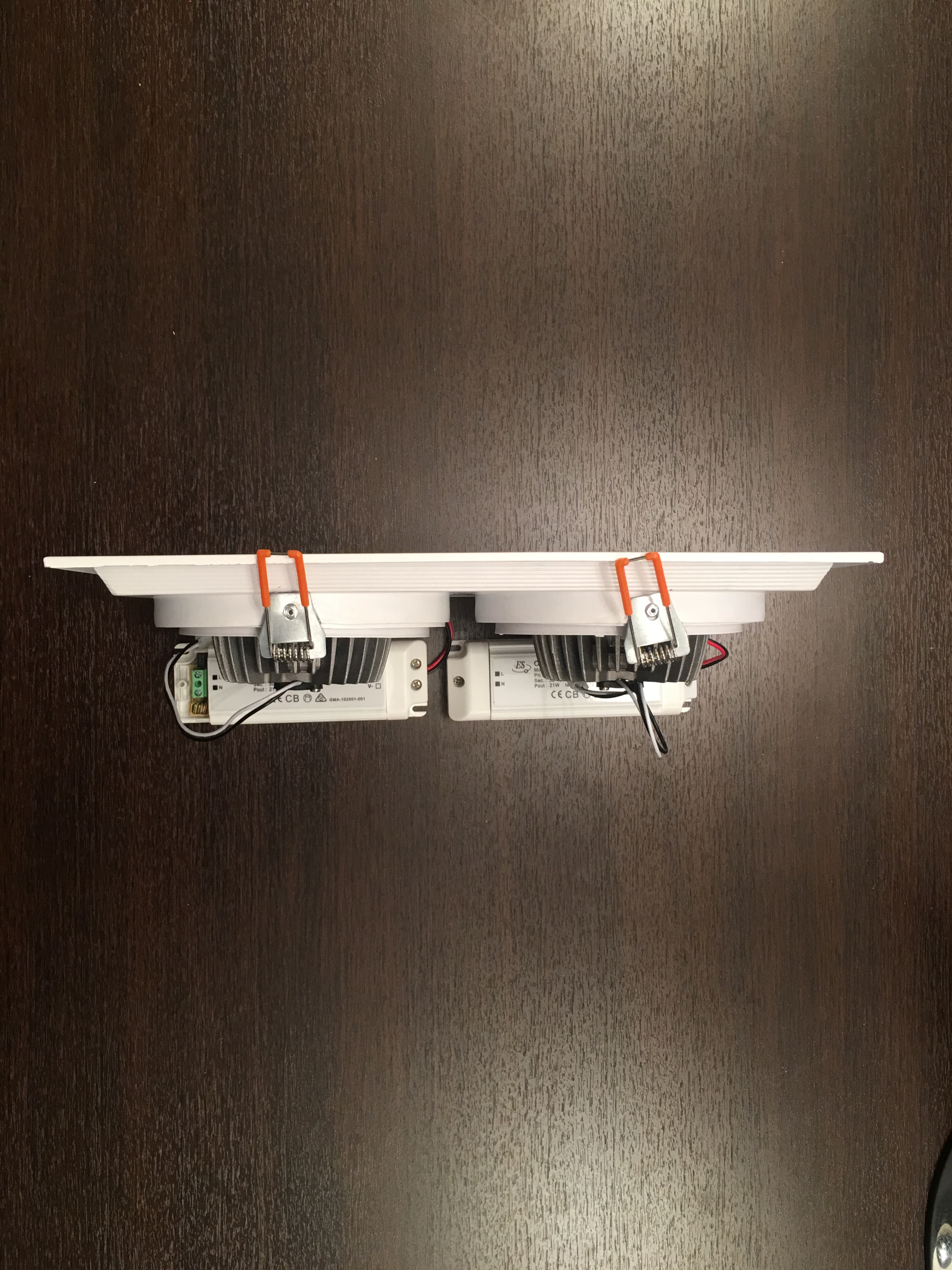 Карданный светодиодный светильник Limex SLIM Limex