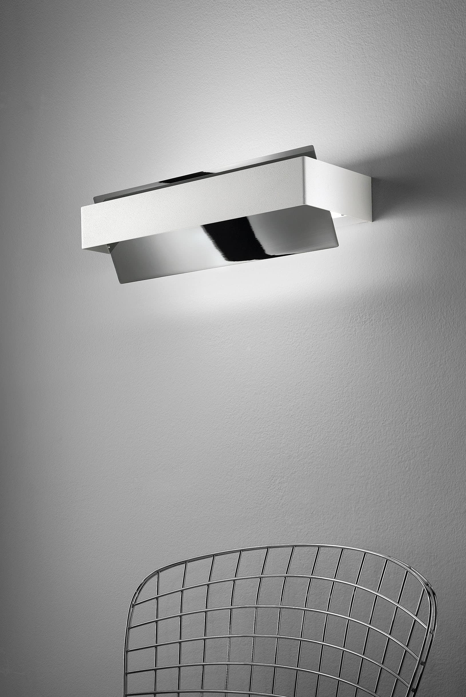 Настенный светильник Braga Illuminazione TWIST 550/A Braga Illuminazione