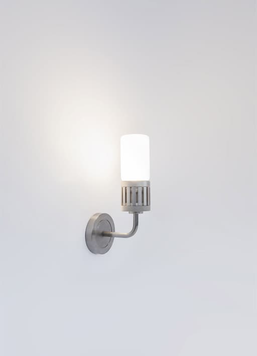 Настенный светильник Viabizzuno n55 parete con braccio Viabizzuno