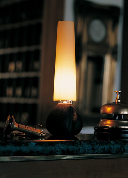 Настольный светильник Viabizzuno mon amour elettrica Viabizzuno