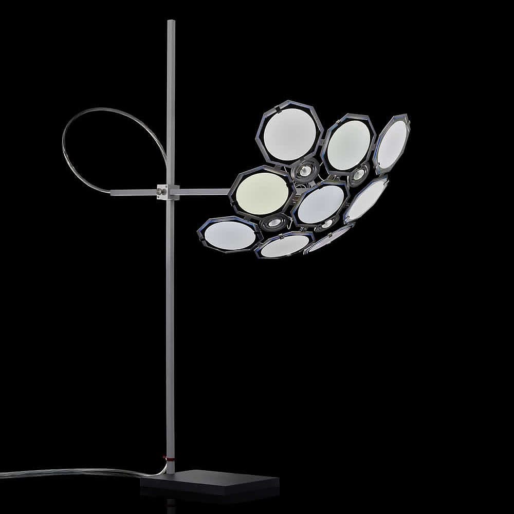 Настольный светильник Ingo Maurer Double T. Future