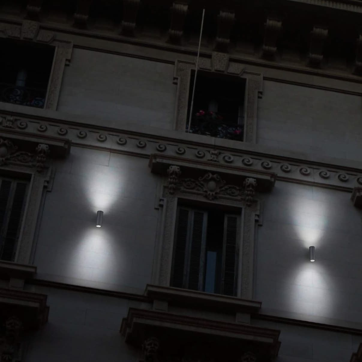 Уличный настенный светильник Augenti UP&DOWN MAXI Augenti