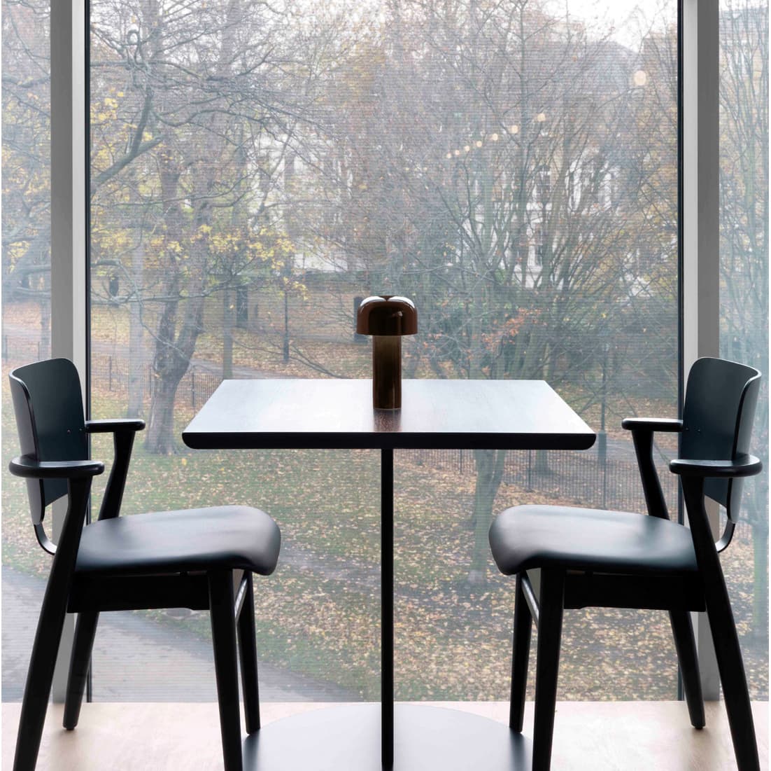 Настольный светильник Flos Bellhop Flos