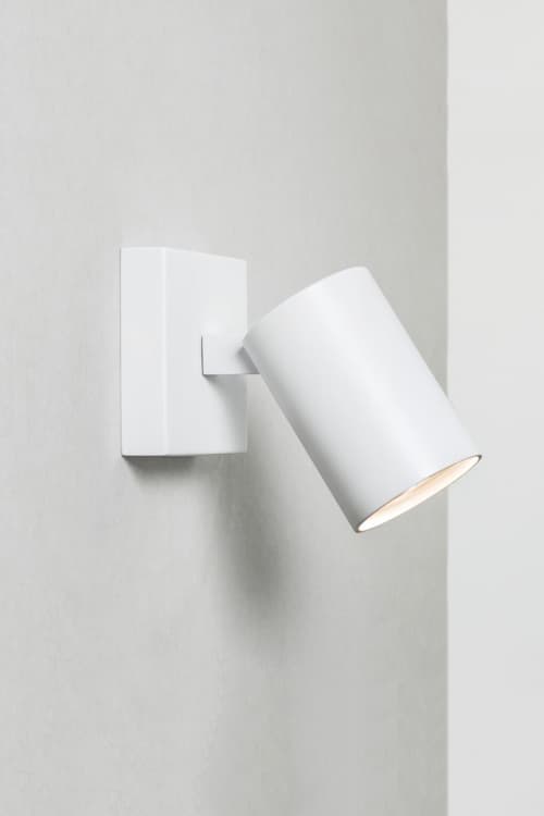 Потолочный светильник Astro Lighting Ascoli Single Astro Lighting