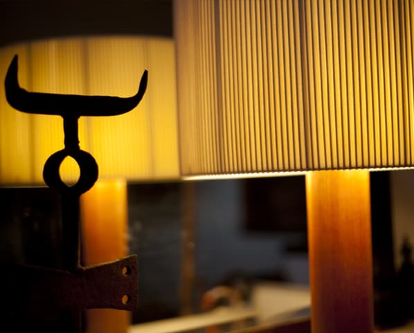 Настольная лампа Santa&Cole Moragas