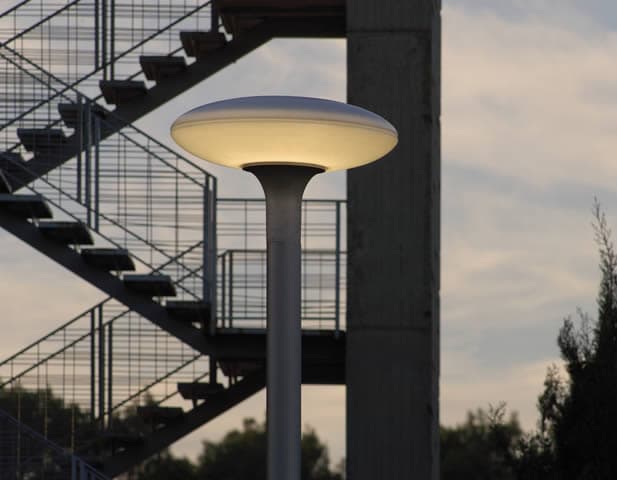 Уличный фонарь Santa&Cole Lentis Santa&Cole