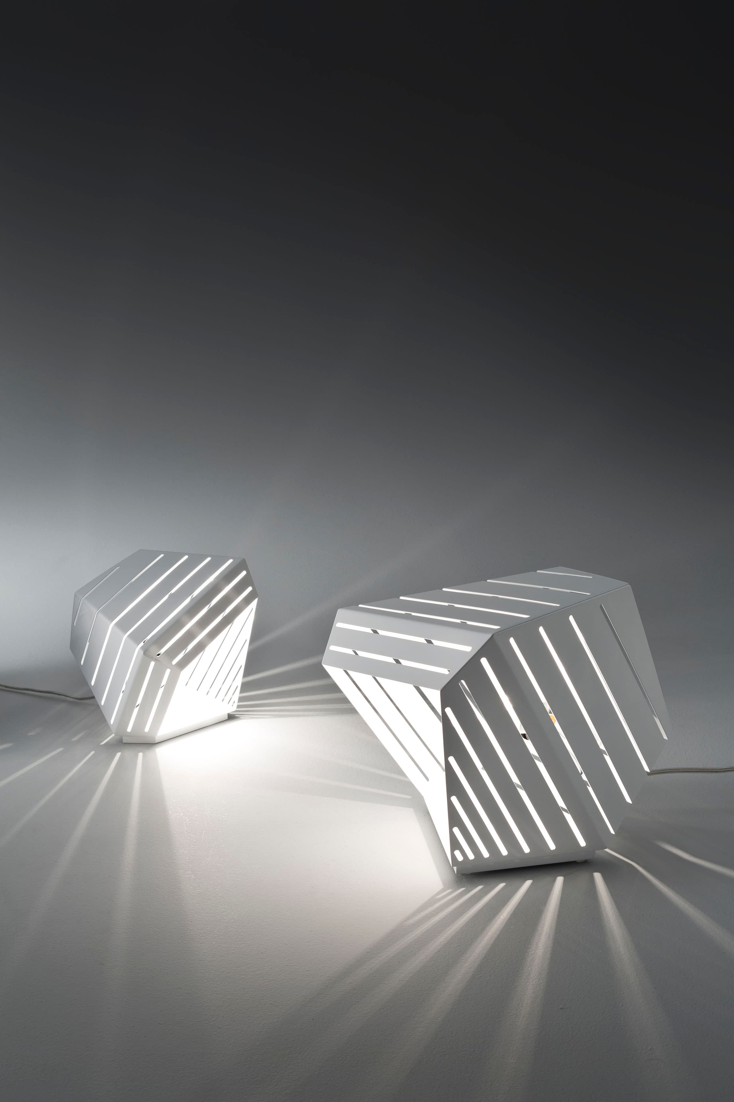 Настольный светильник ZAVA DADì table lamp ZAVA