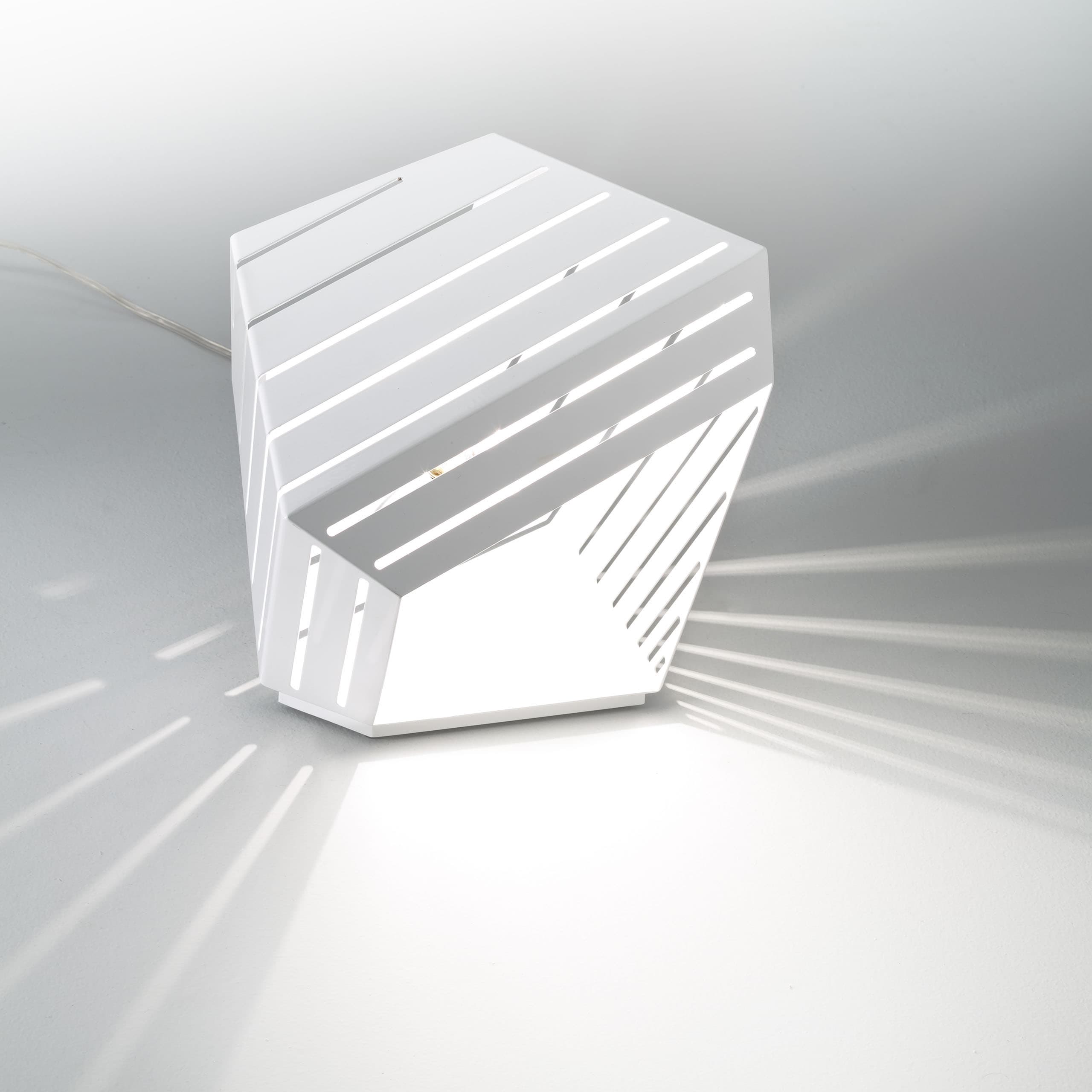 Настольный светильник ZAVA DADì table lamp