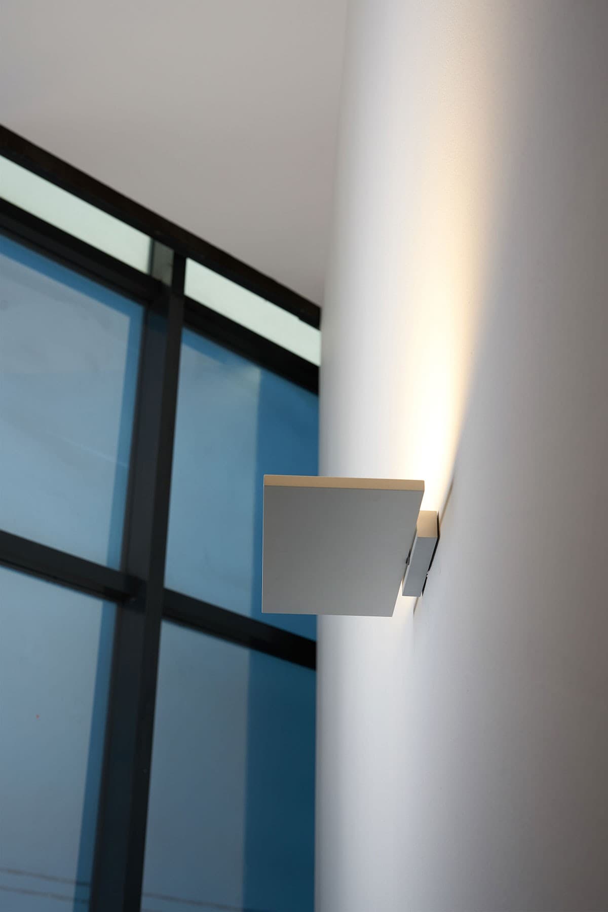 Настенный светильник ZAVA FIIN wall ZAVA