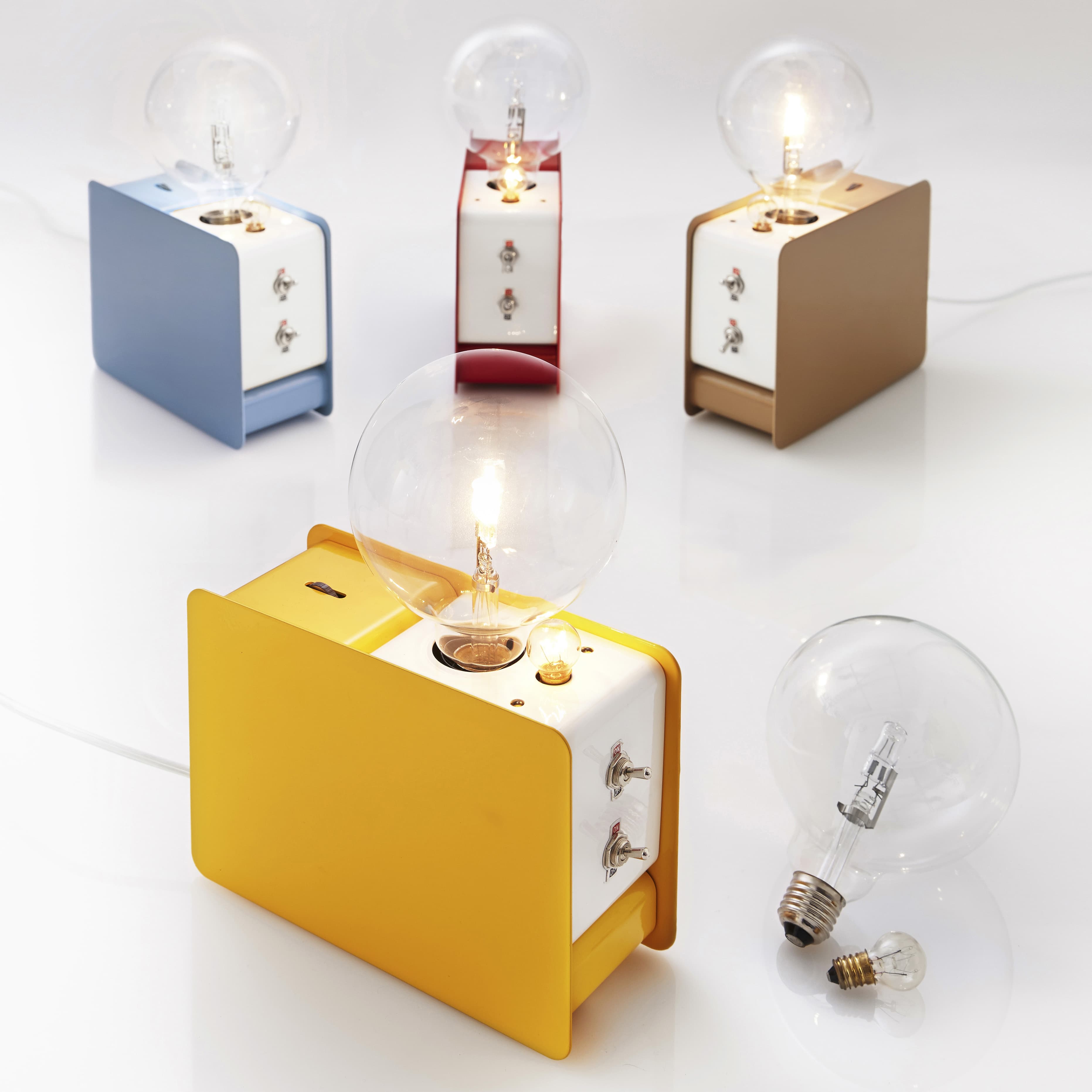 Настольный светильник ZAVA ZAK ZAVA