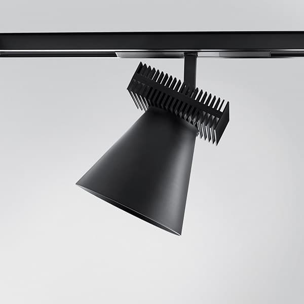 Магнитный трековый светодиодный светильник Quattrobi MAGNETO 02