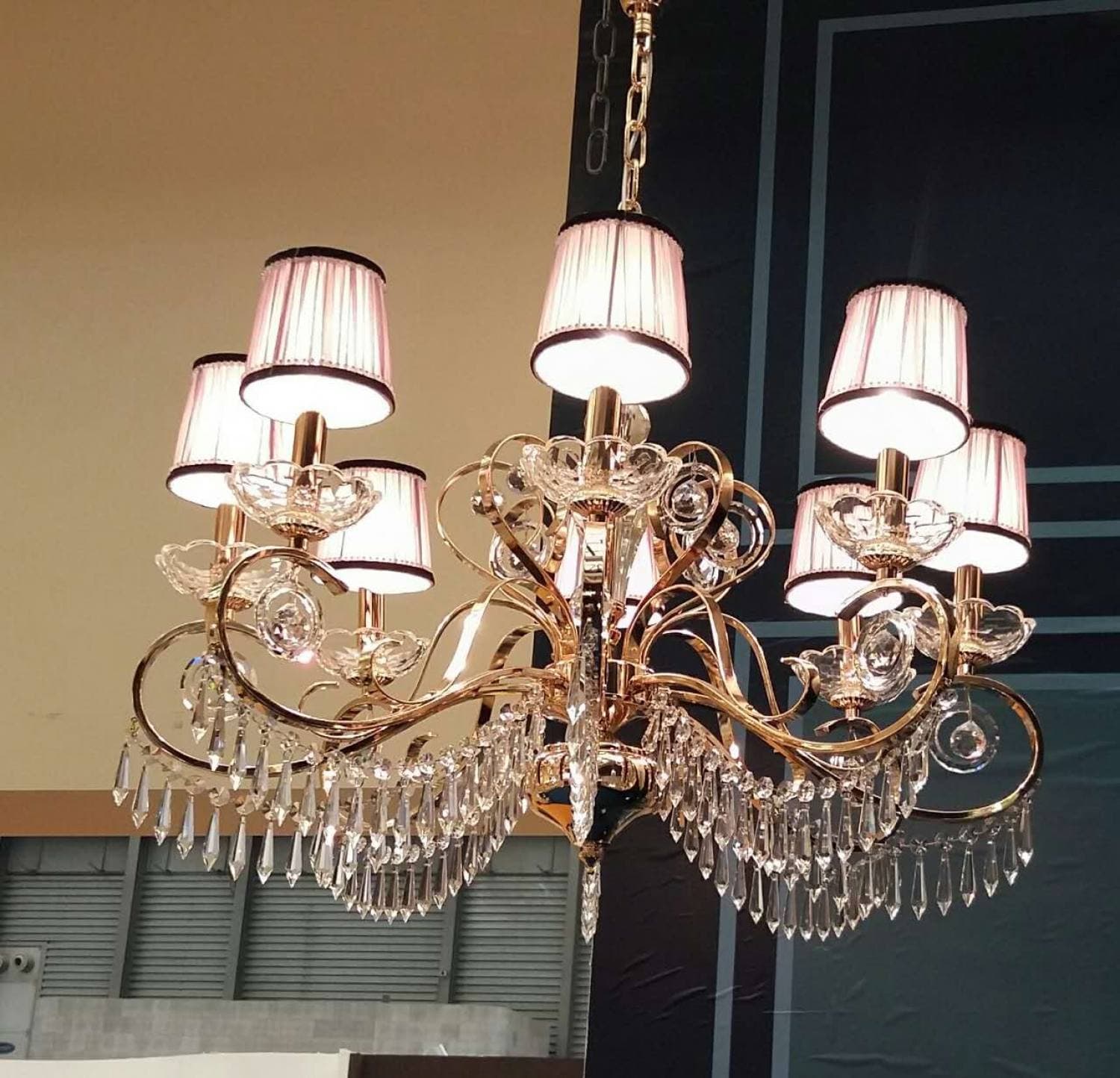 Люстра Avivo Lighting Butterfly Avivo Lighting