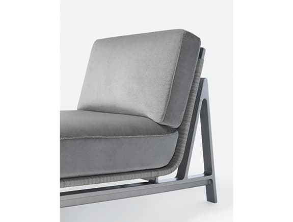 Уличное кресло-шезлонг Holly Hunt MANTA RAY LOUNGE CHAIR