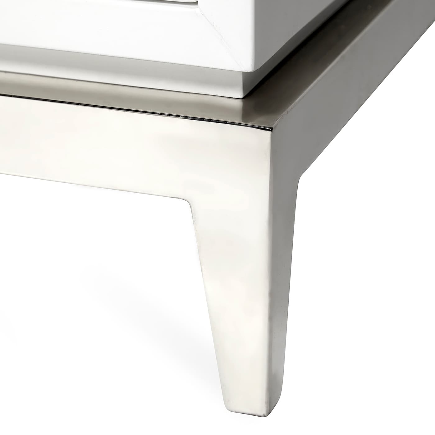 Тумбочка Jonathan Adler Channing Buffet