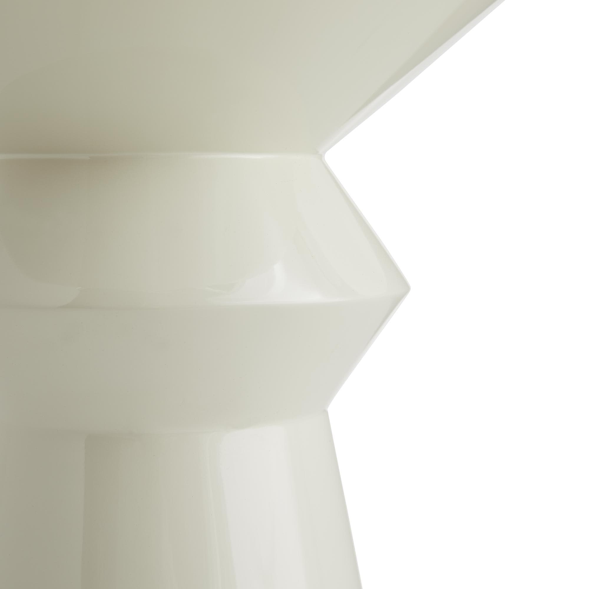 Приставной столик Arteriors Vlad Side Table