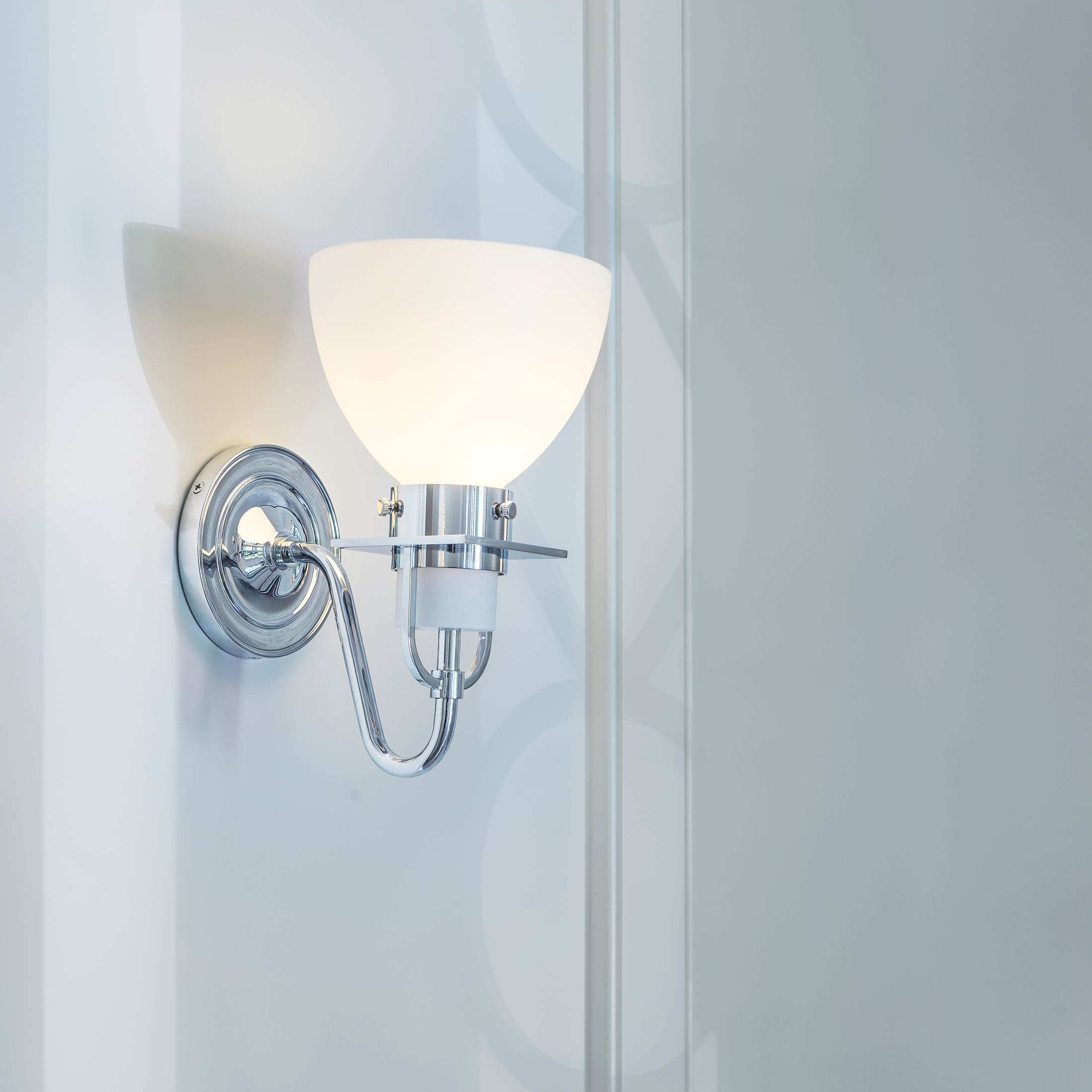 Бра Hubbardton Forge Castleton 1 Light Domed Sconce Hubbardton Forge