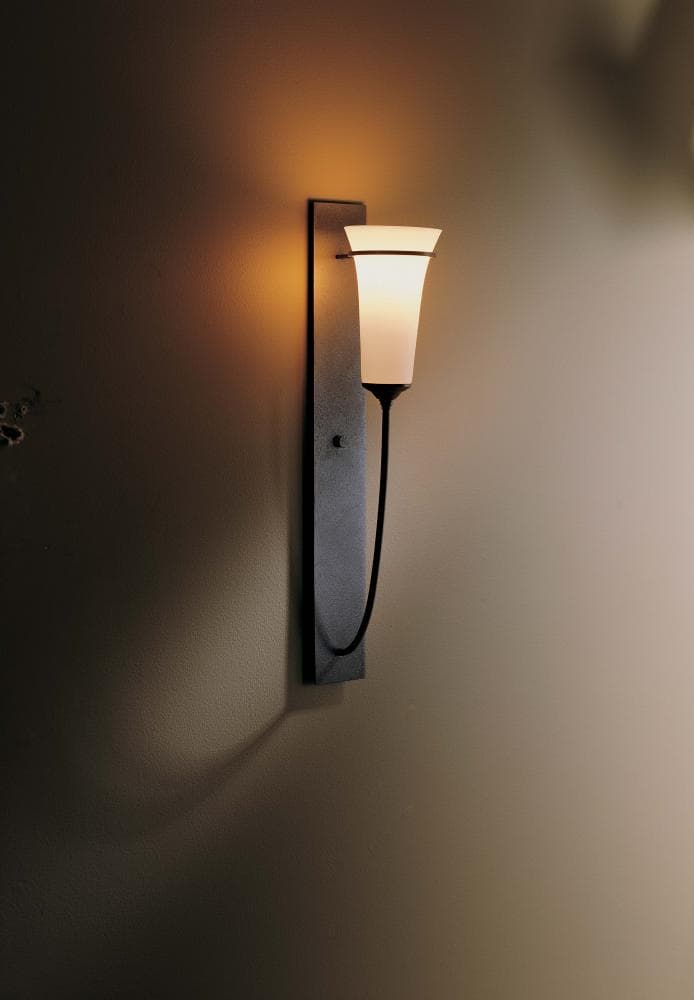 Настенный светильник Hubbardton Forge Banded Wall Torch Sconce Hubbardton Forge