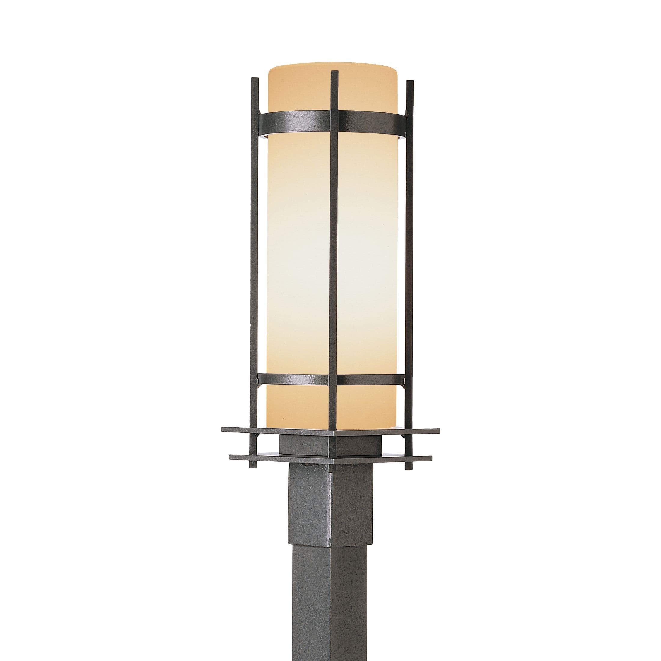 Уличный фонарь Hubbardton Forge Banded Outdoor Post Light Hubbardton Forge