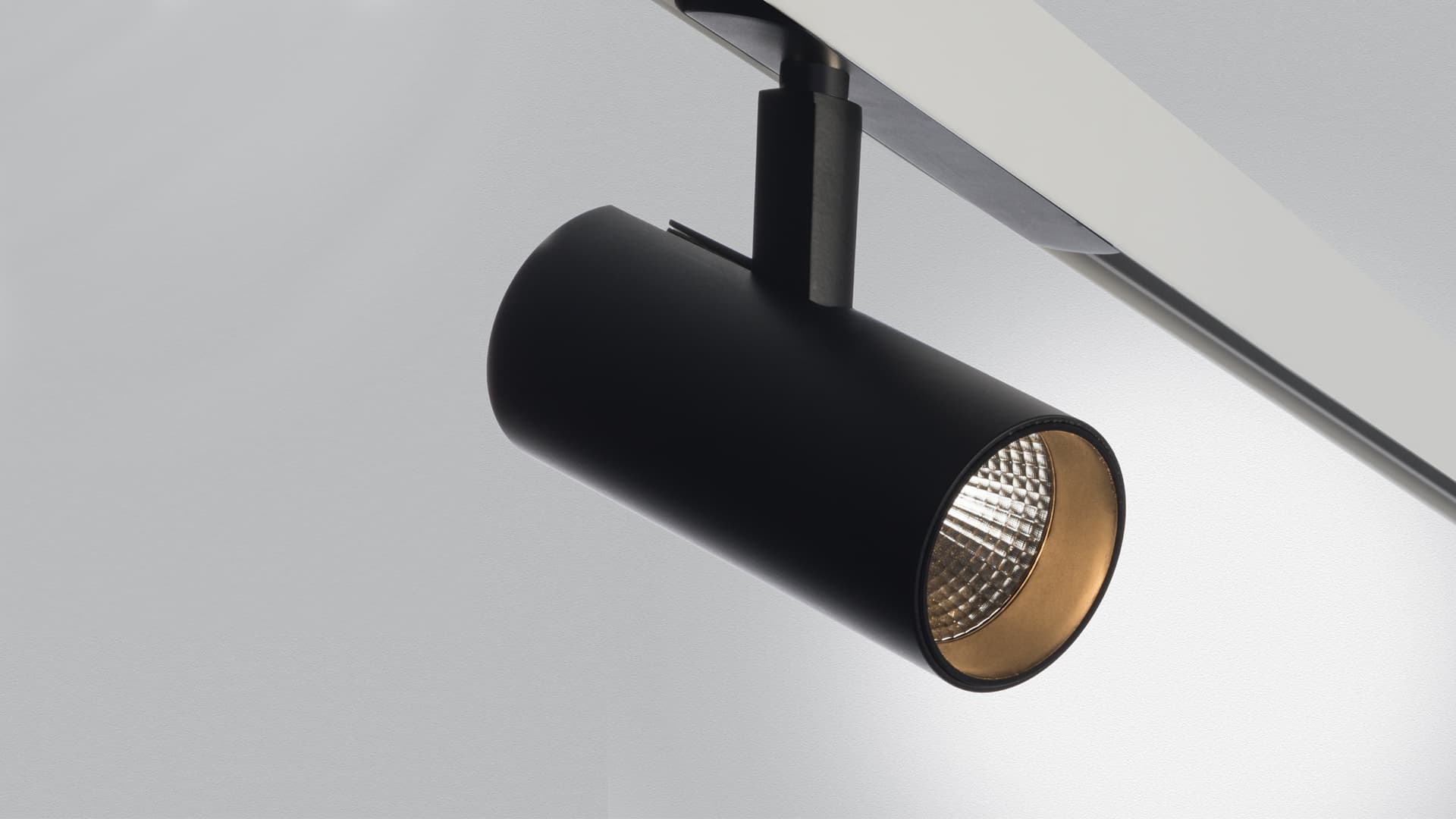 Светодиодная лента Artemide Vector Magnetic 20 Artemide