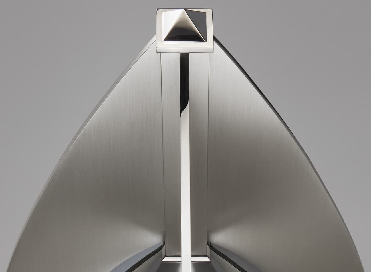 Настольная лампа Charles OGIVE -110 YEARS ANNIVERSARY Charles