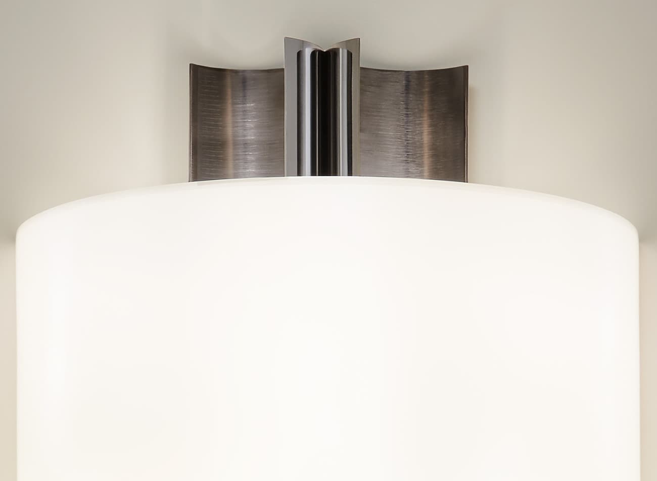 Настенный светильник Charles TAMBOUR PLEXI Charles