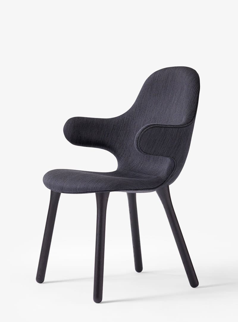 Стул с подлокотниками AndTradition Catch JH1