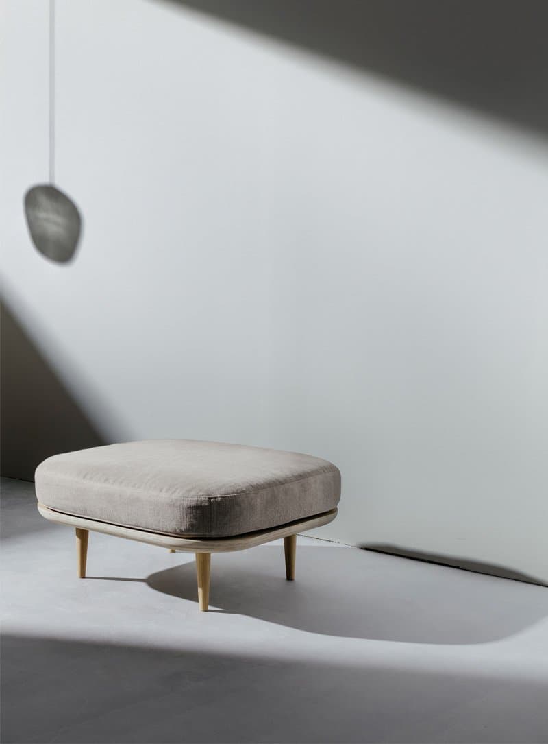 Пуф AndTradition Fly SC9