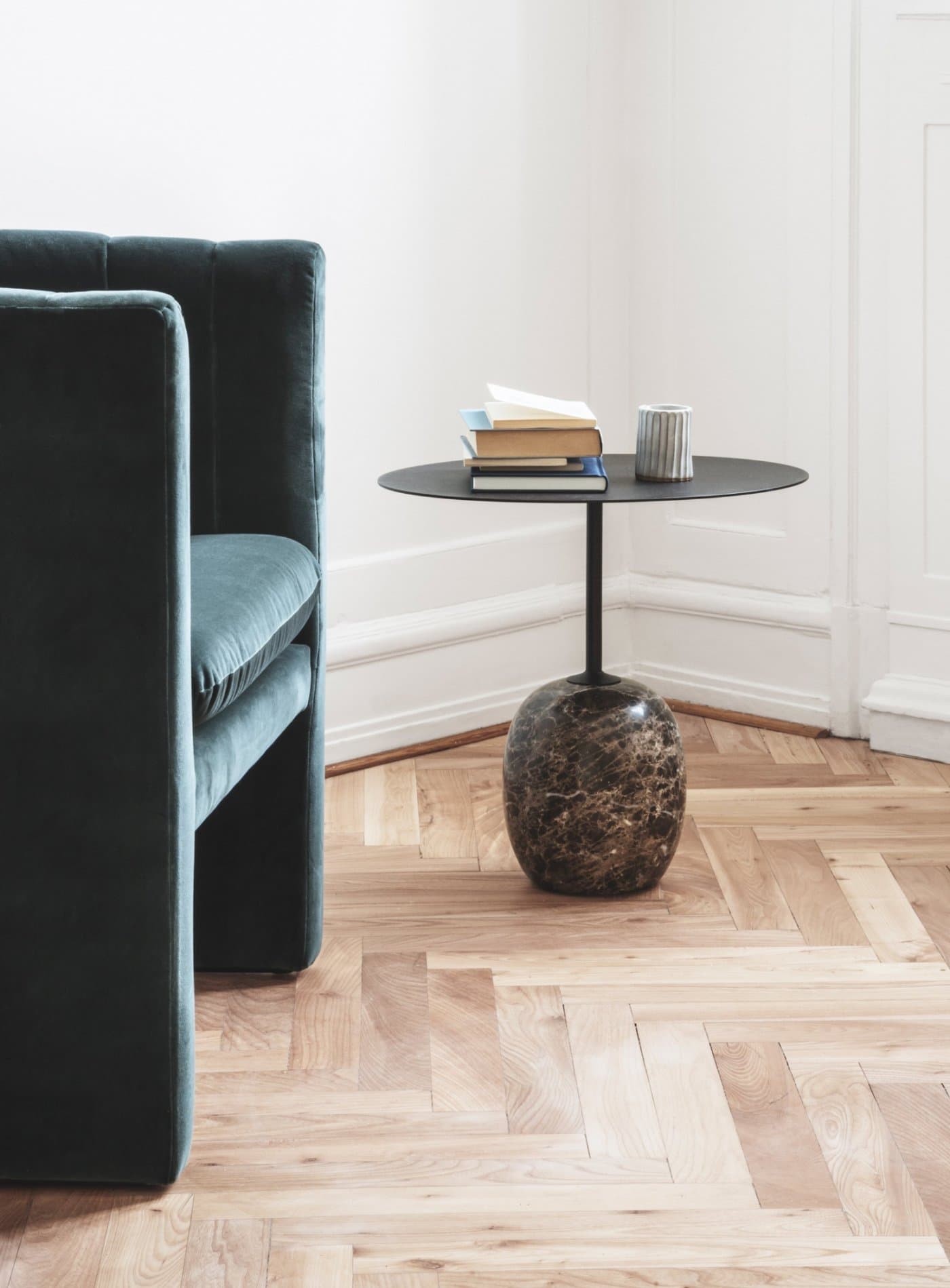 Кофейный столик AndTradition Lato LN9