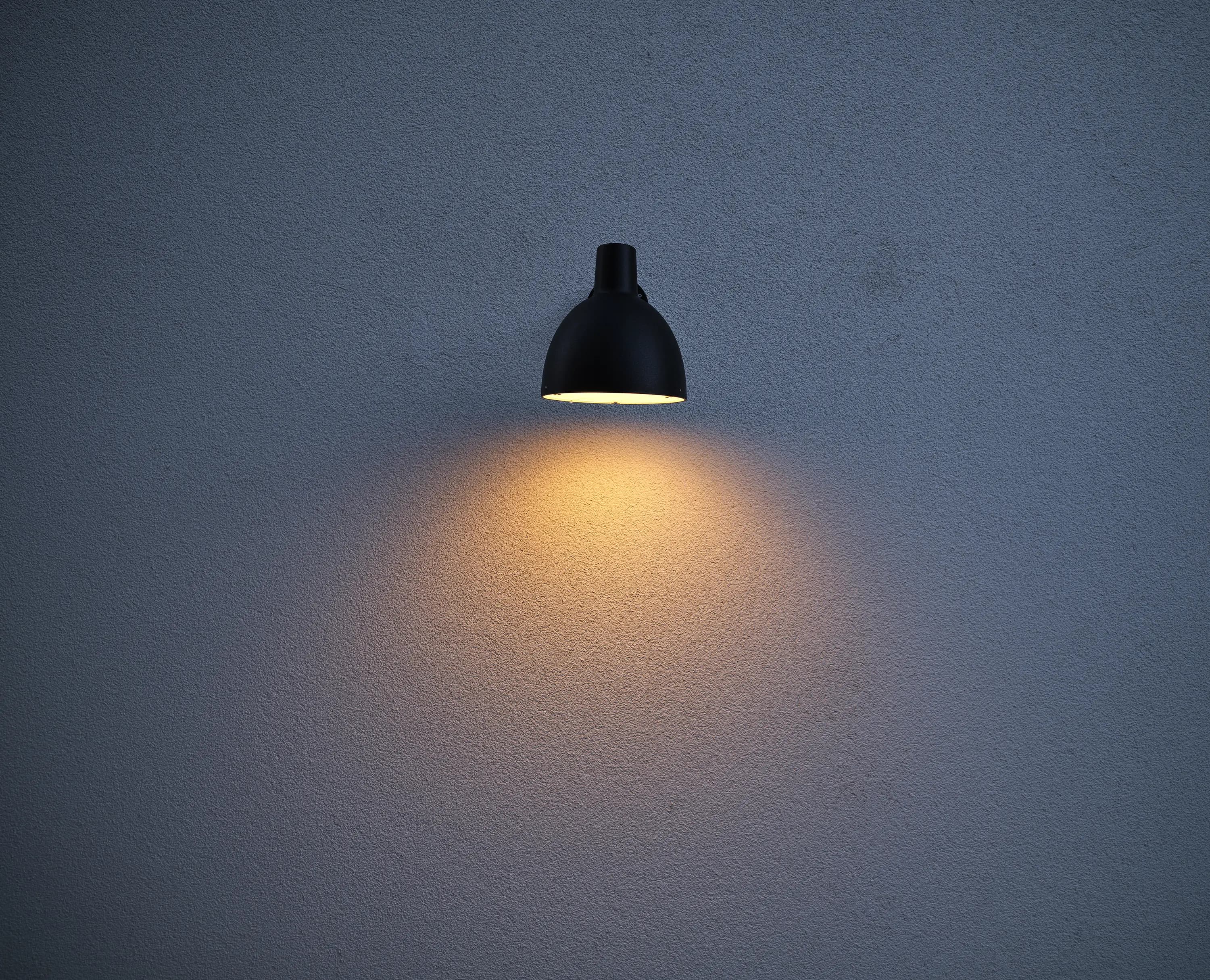 Louis Poulsen Toldbod 155 Outdoor Wall Lamp Black texture — фото 4