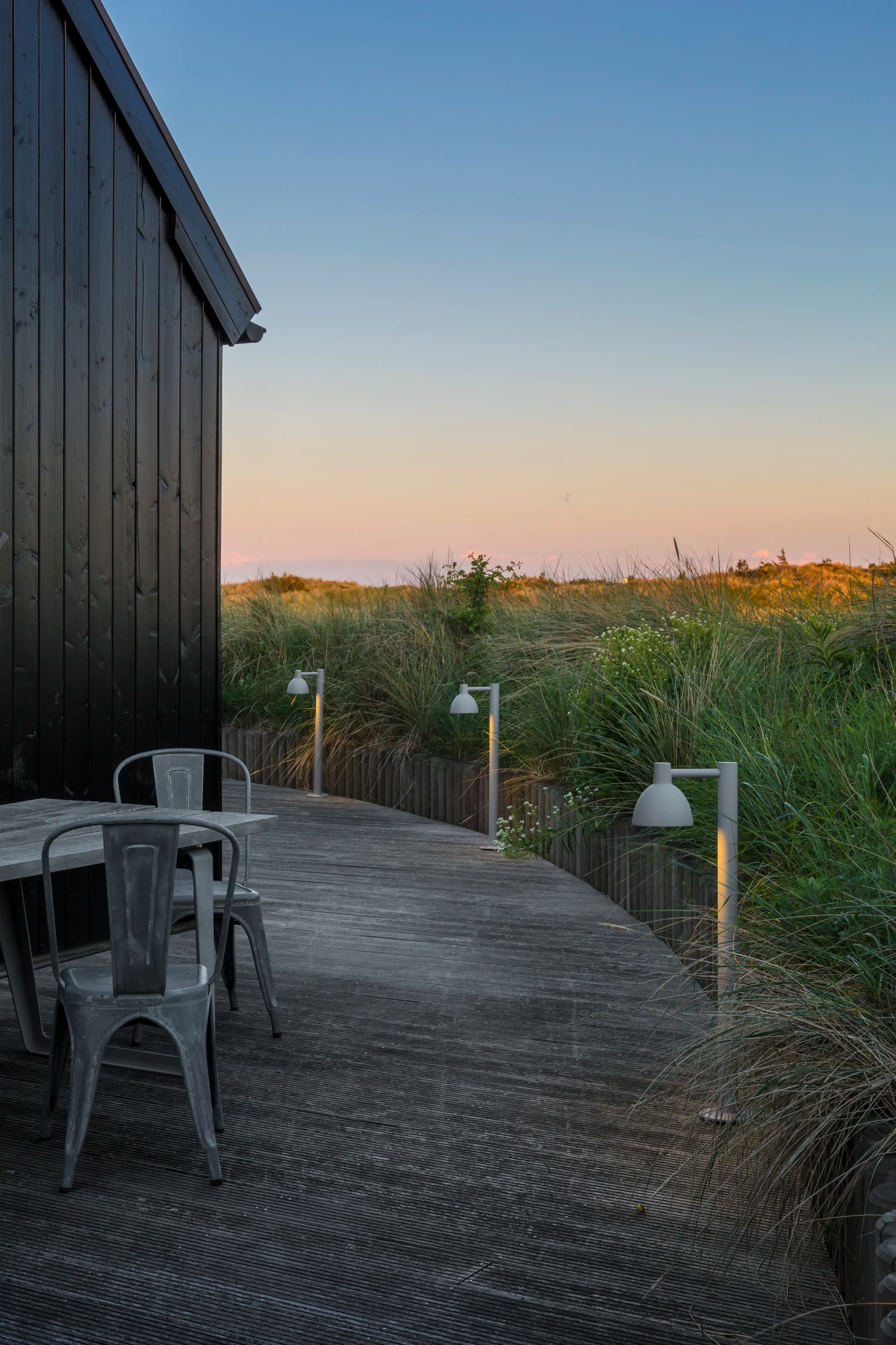 Louis Poulsen Toldbod 155 Bollard Aluminium colour texture — фото 2