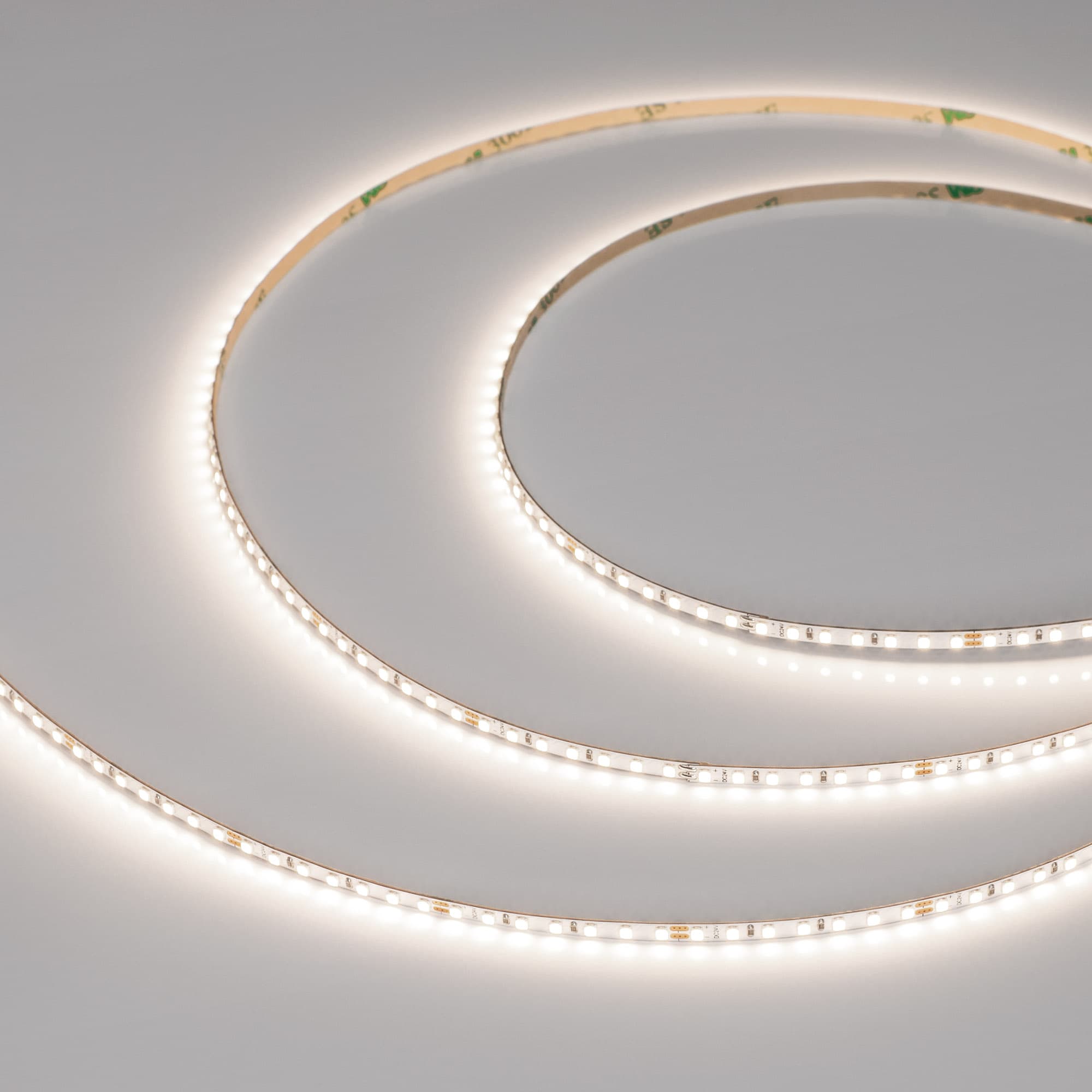 Светодиодная лента MICROLED-M182-3.5mm 24V Day4000 (7 W/m, IP20, 2216, 5m) (Arlight, узкая) 045008 — фото 1