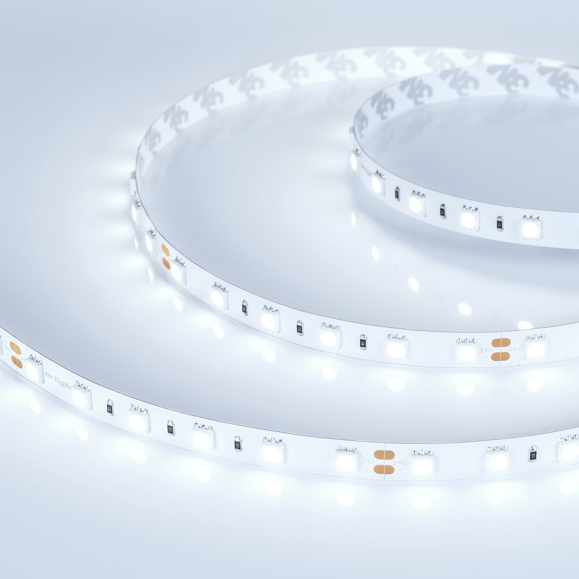 Светодиодная лента RT 2-5000 24V Cool 8K 2x (5060, 300 LED, LUX) (Arlight, 14.4 Вт/м, IP20) 013757(1) — фото 3