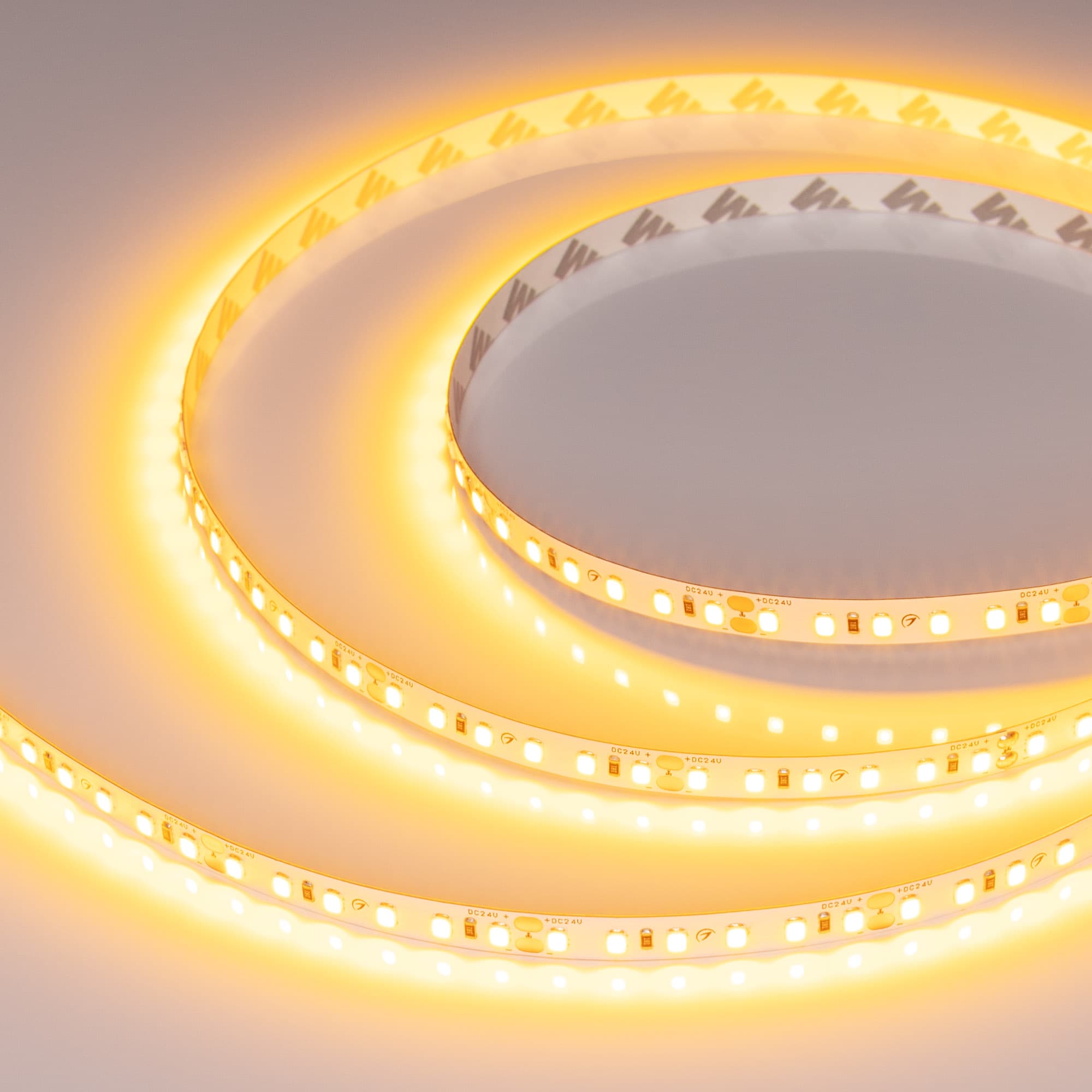 Светодиодная лента RT-A120-8mm 24V Gold (9.6 W/m, IP20, 2835, 5m) (Arlight, -) 043385 — фото 1