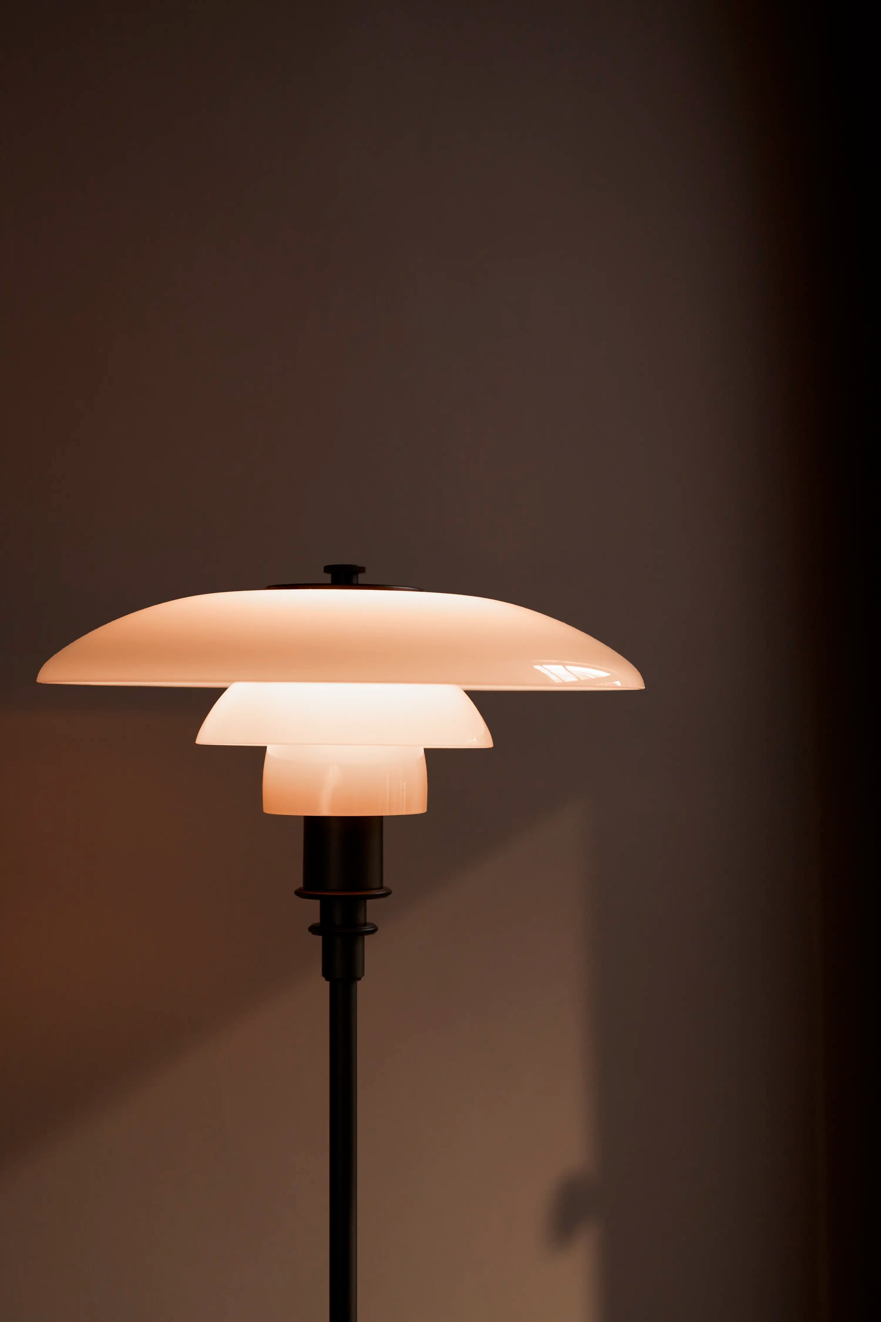 Louis Poulsen PH 3/2 Dusty Terracotta Table Lamp Dusty terracotta — фото 4