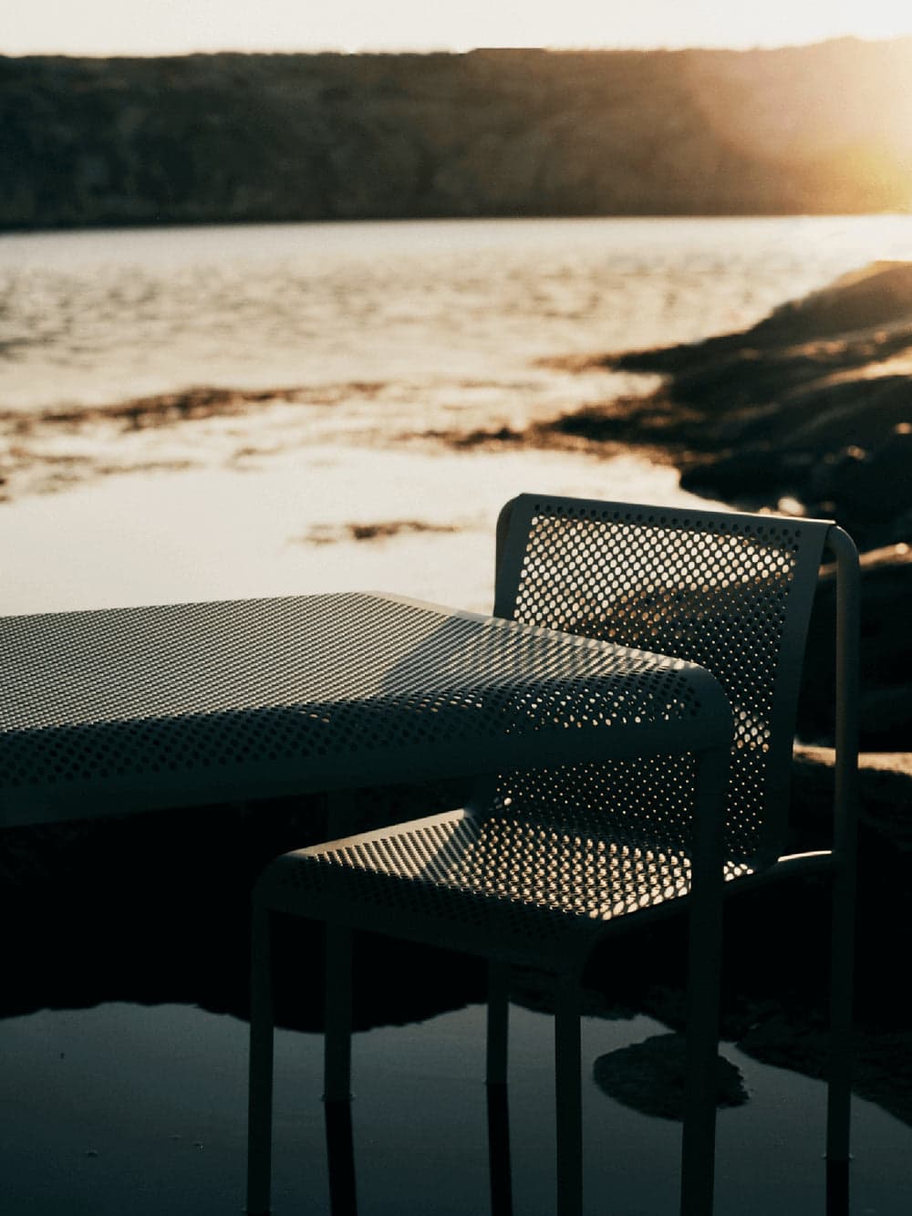 Ferm Living Dapple Dining Table - 80 x 80 - Tea Green ferm LIVING — фото 3