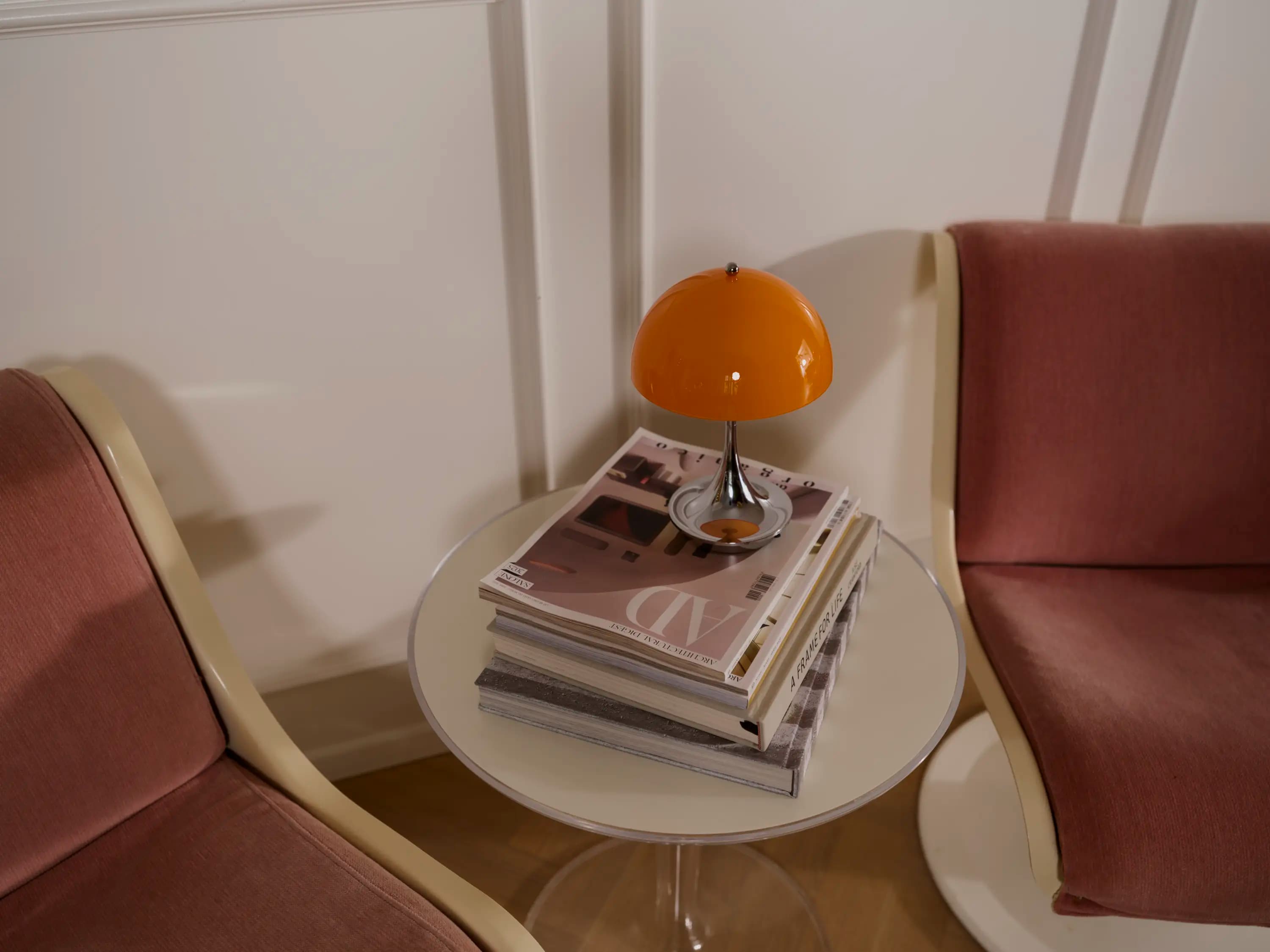 Louis Poulsen Panthella 160 Portable Lamp Original opal orange — фото 7