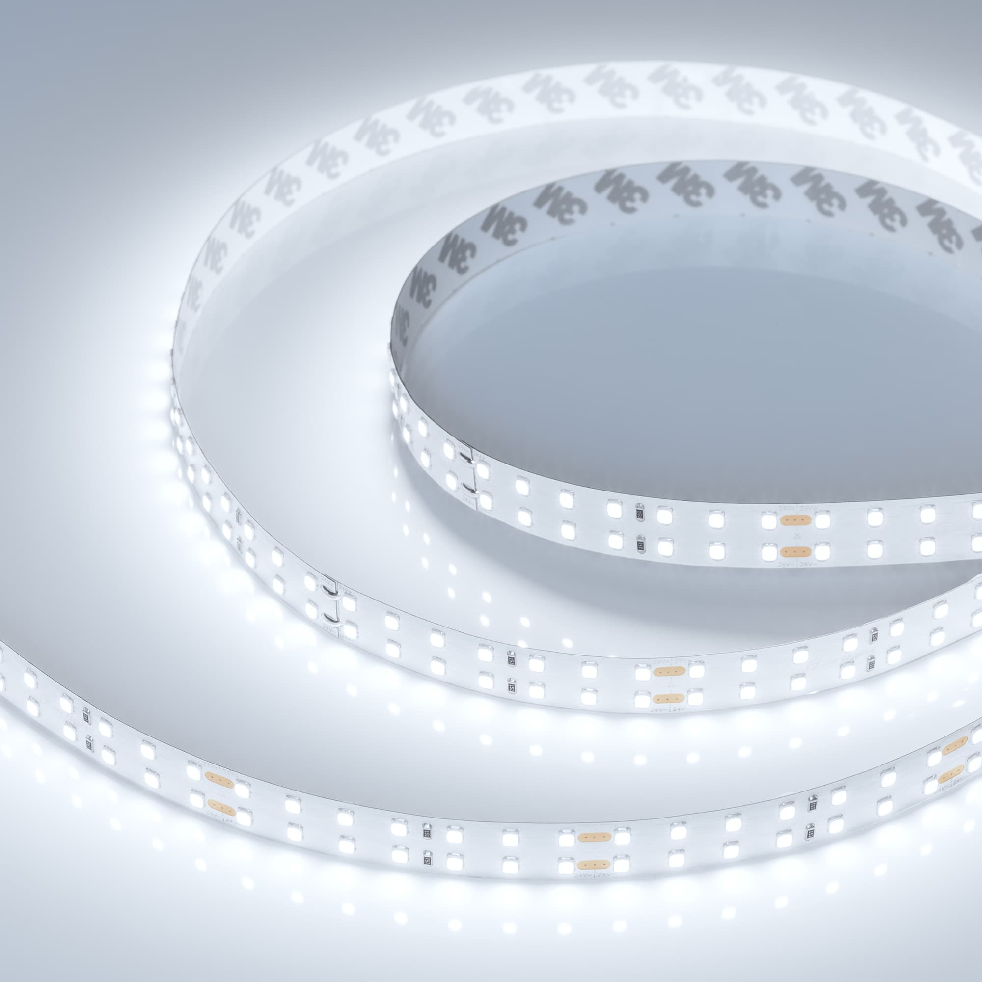 Светодиодная лента RT-A196-15mm 24V White6000 (20 W/m, IP20, 2835, 5m) (Arlight, Открытый) 019089(2) — фото 1