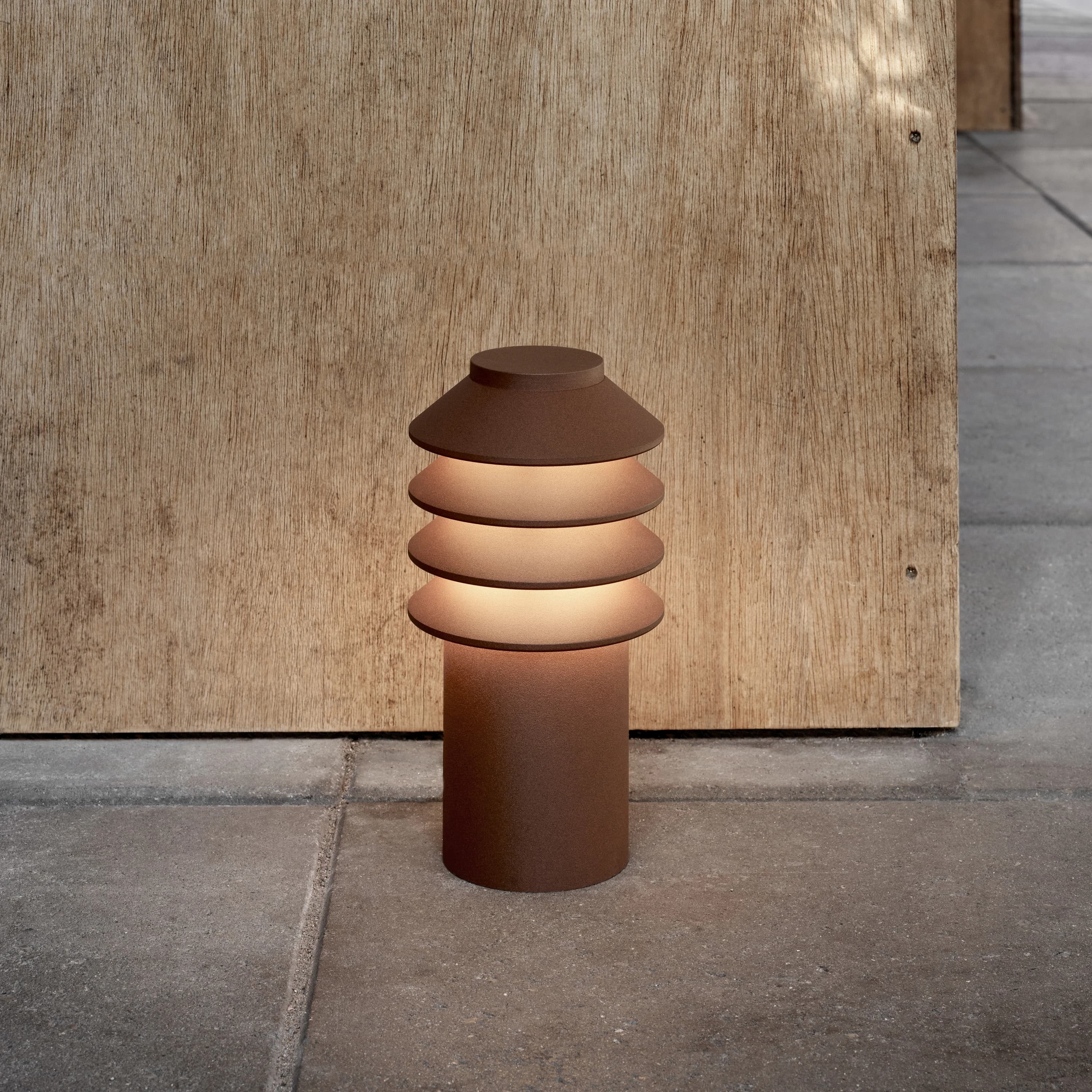 Louis Poulsen Bysted Garden Bollard Corten colour SHORT — фото 2