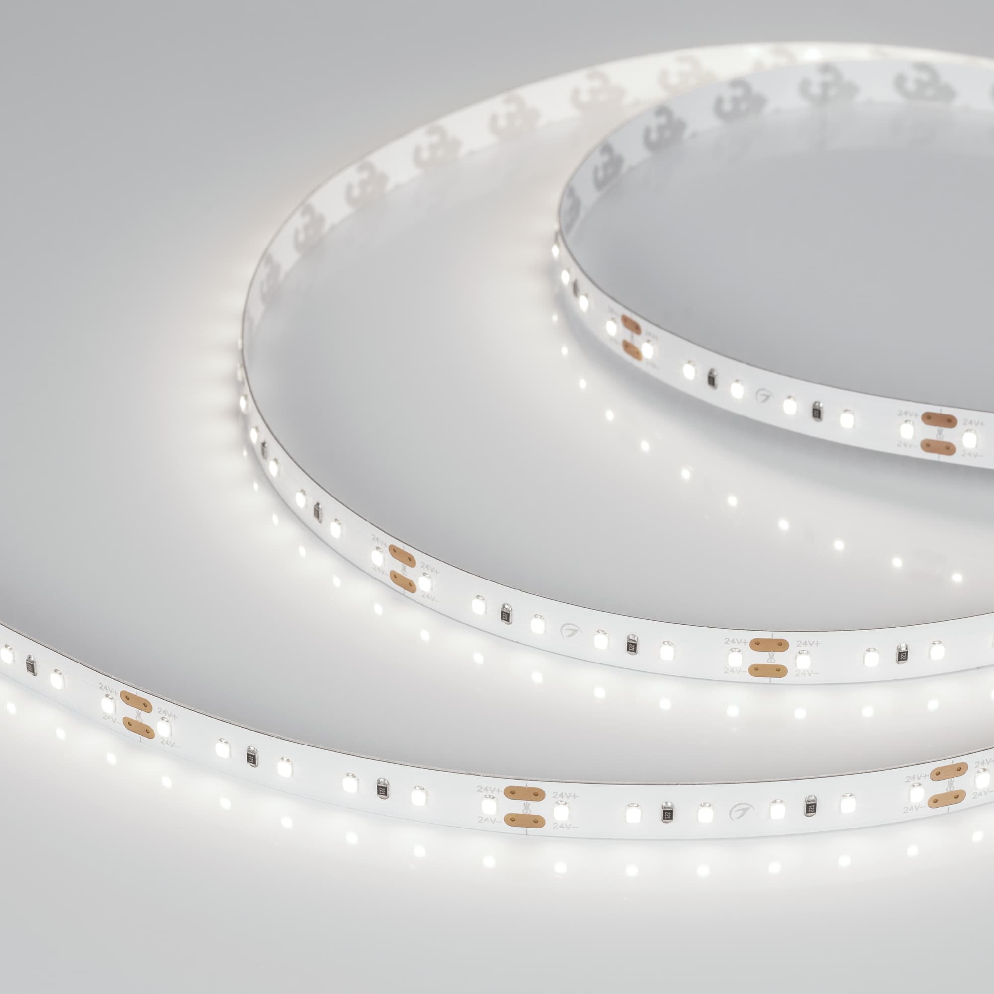 Светодиодная лента MICROLED-5000L 24V Day5000 8mm (2216, 120 LED/m, LUX) (Arlight, 6.5 Вт/м, IP20) 024436 — фото 1