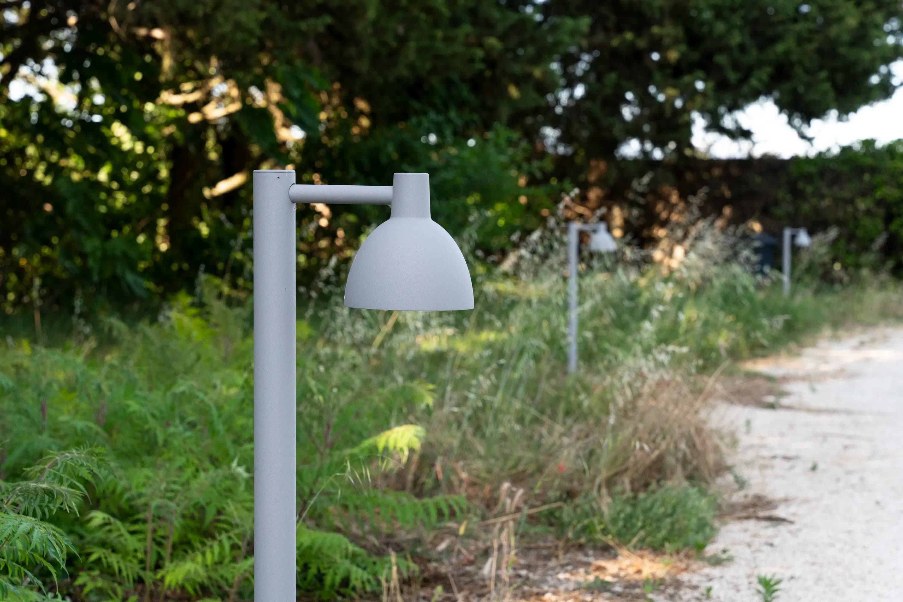 Louis Poulsen Toldbod 155 Bollard Aluminium colour texture — фото 5