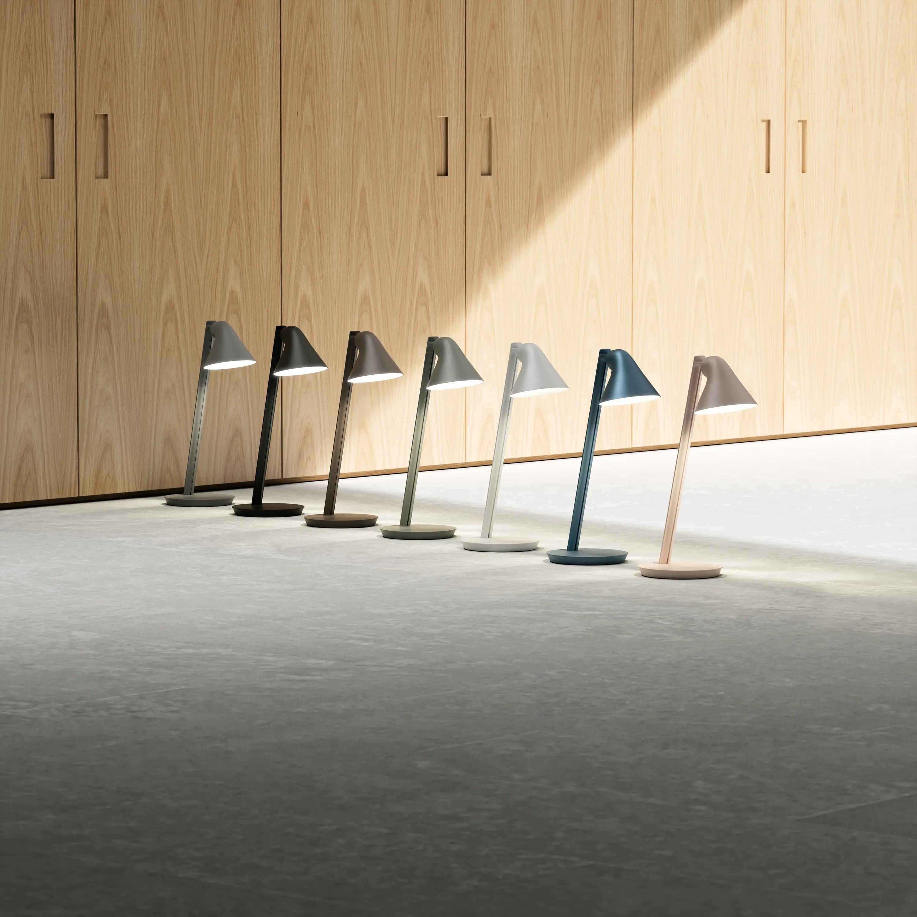 Louis Poulsen NJP Mini Table Lamp Black — фото 5