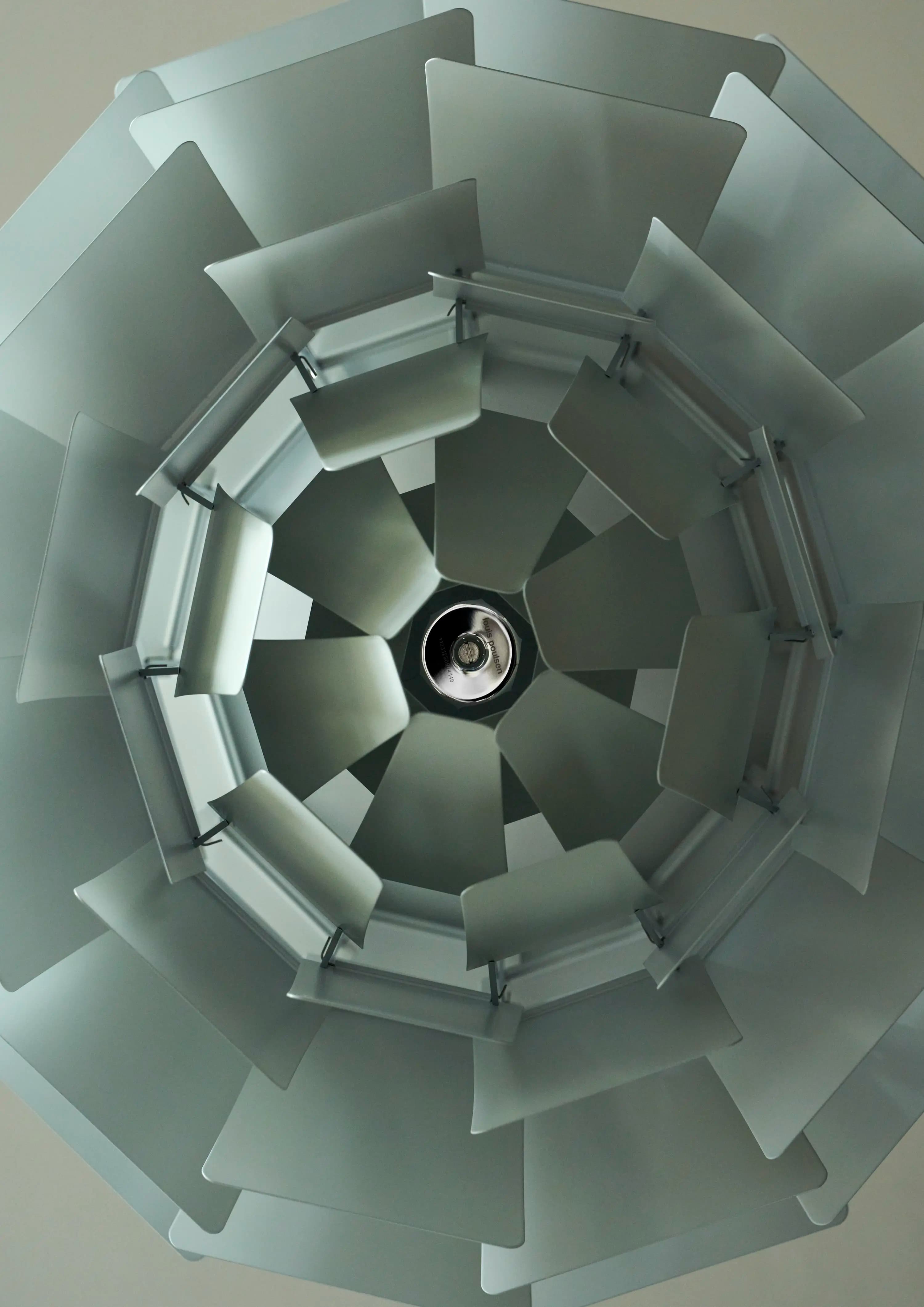 Louis Poulsen PH Artichoke Dusty green/high lustre chrome plated Ø 600 — фото 7