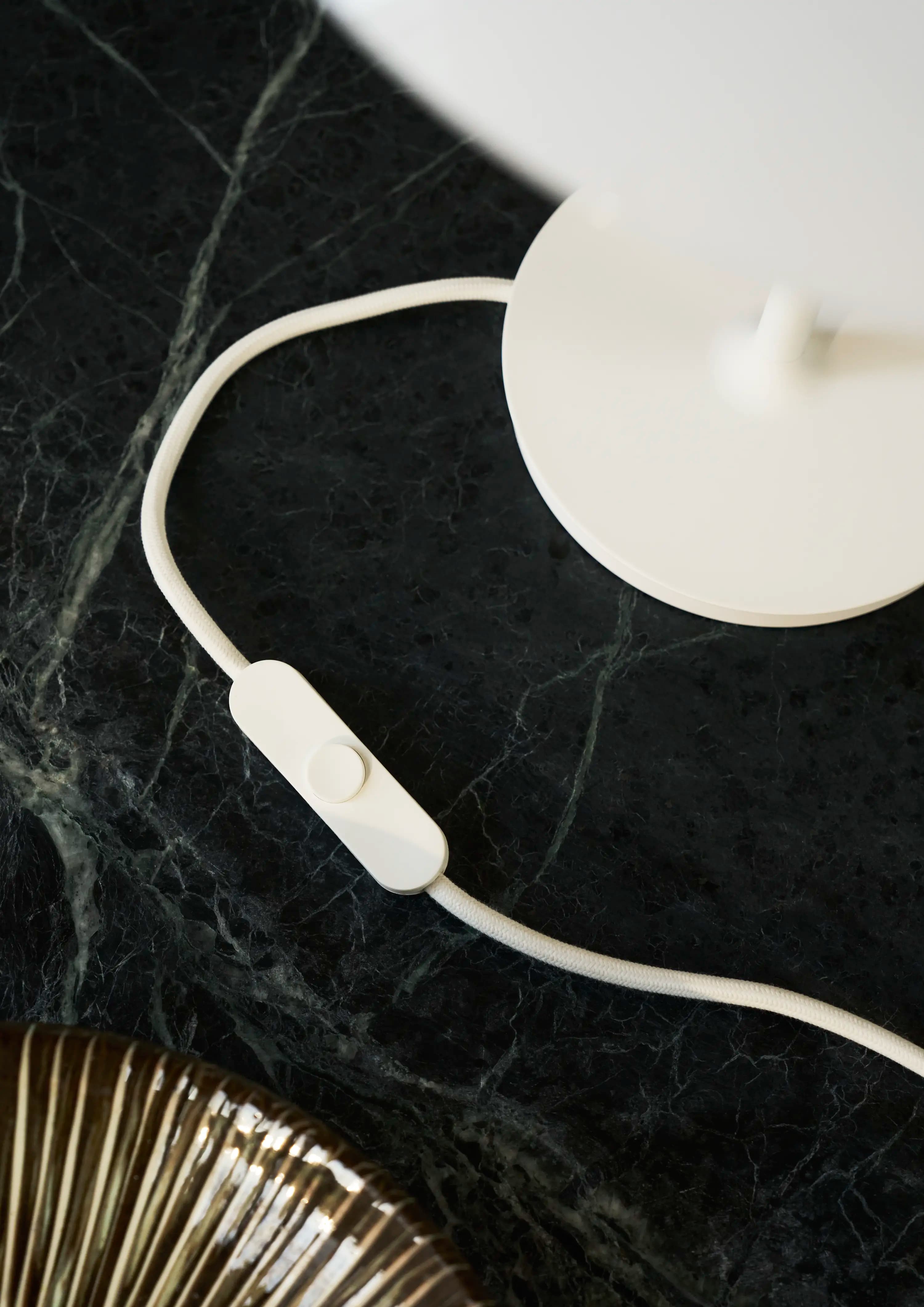 Louis Poulsen PH 80 Table Lamp Opal white/white — фото 6