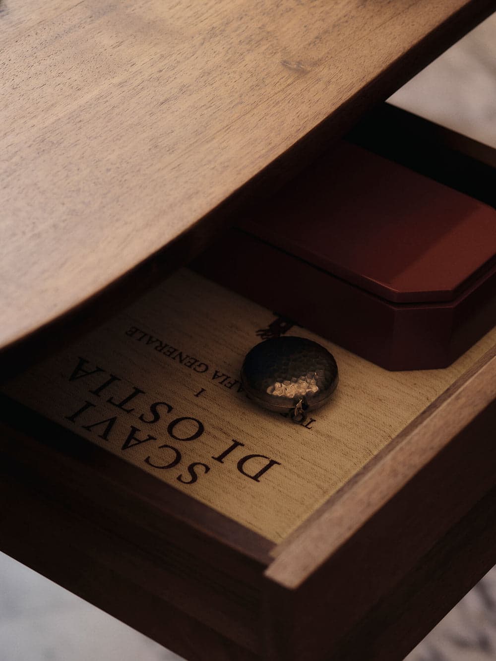 Ferm Living Feve Table - Walnut ferm LIVING — фото 7