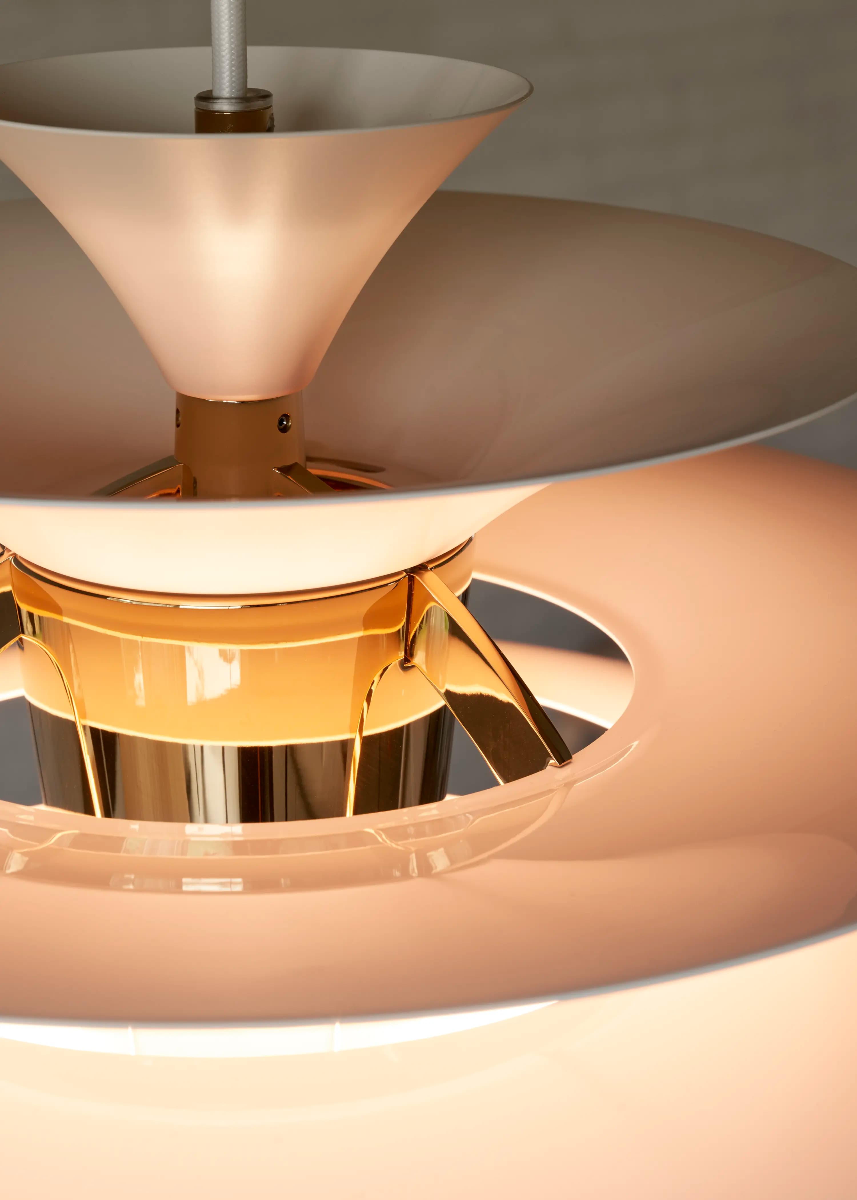 Louis Poulsen PH Snowball Anniversary Edition Matte white/pale rose — фото 11