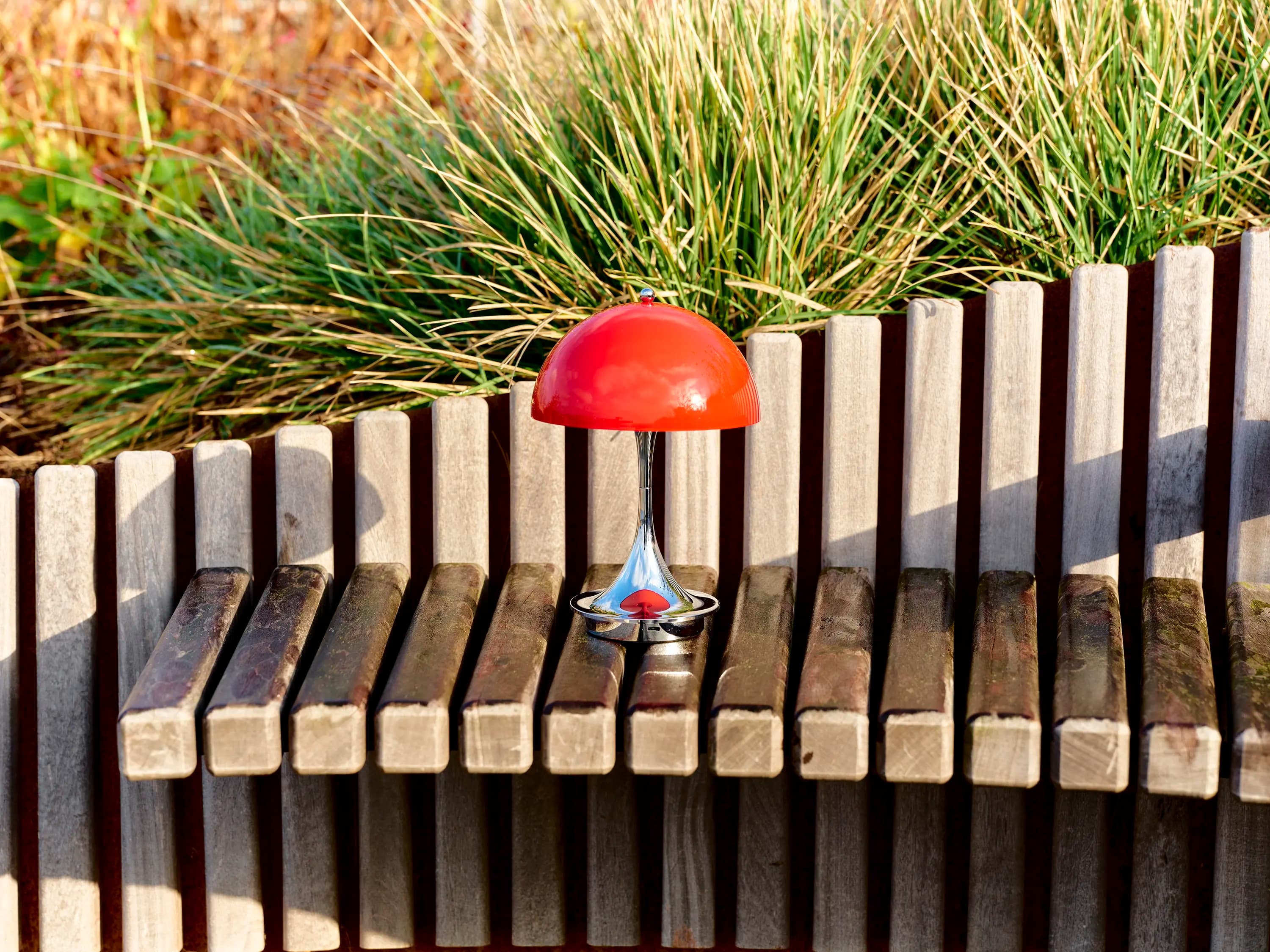 Louis Poulsen Panthella 160 Portable Lamp Original opal red — фото 3