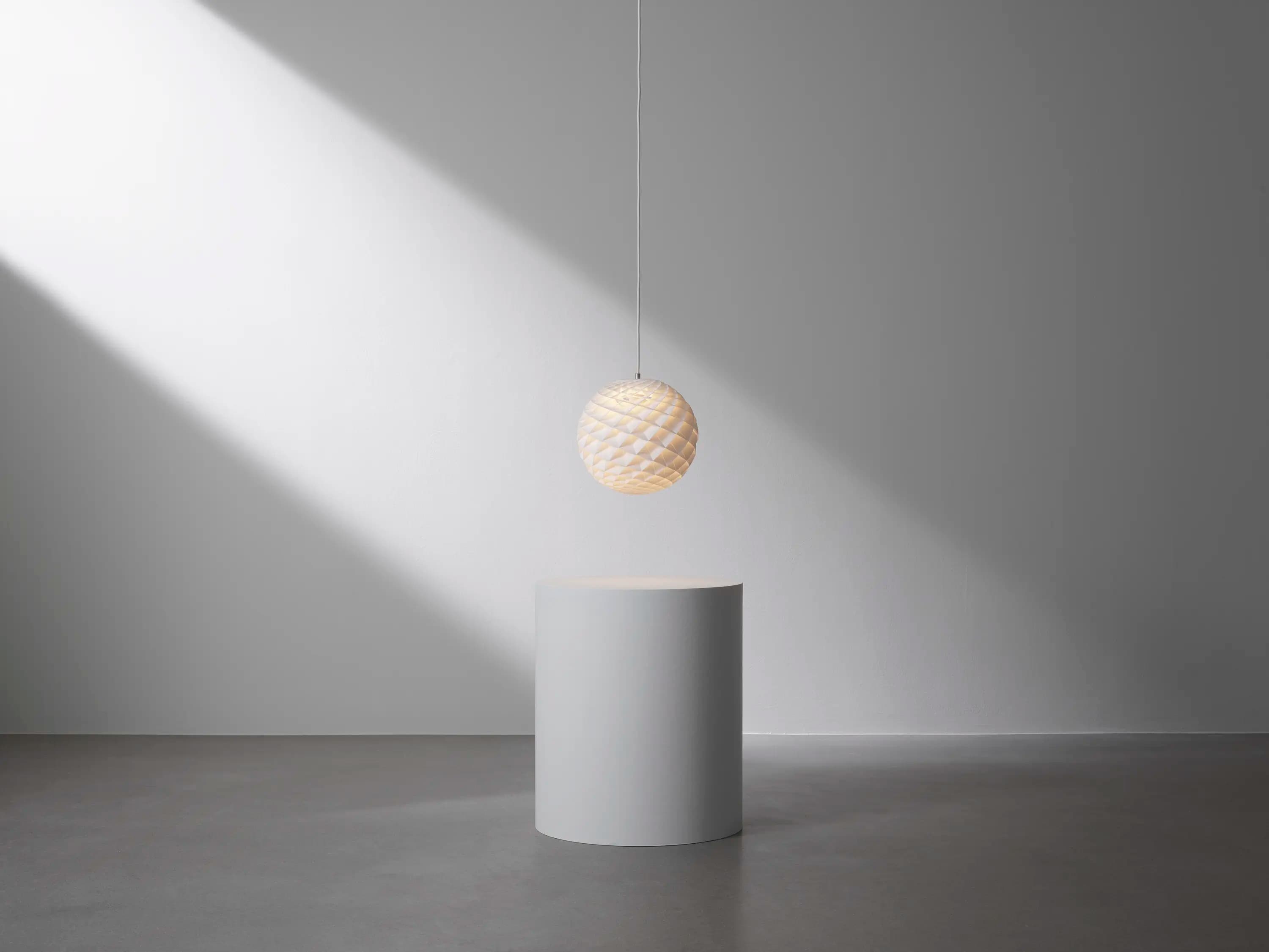 Louis Poulsen Patera Pendant White Ø 300 — фото 3