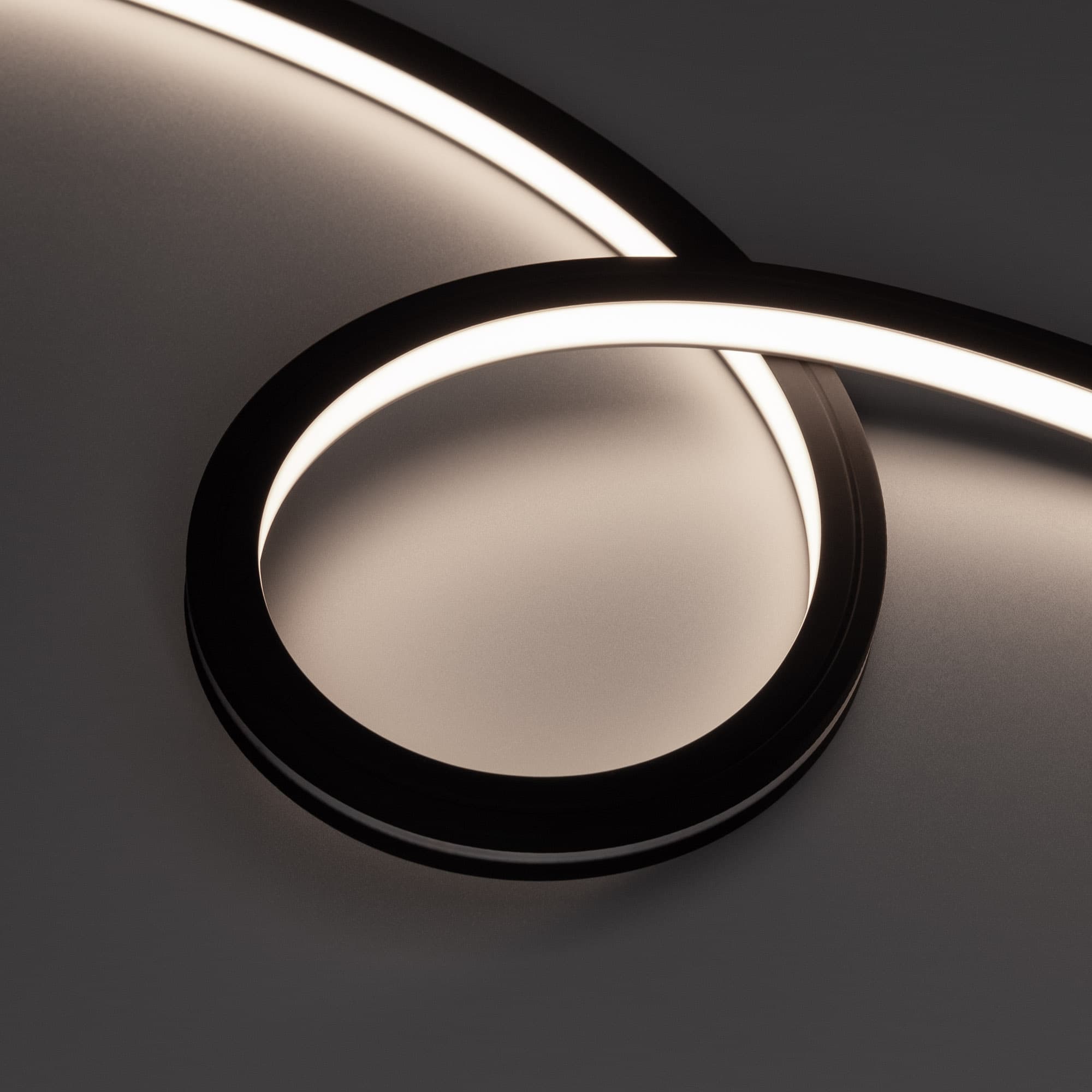 Светодиодная лента герметичная NOVA-TOP-BLACK-A120-16x15mm 24V Day4000 (10 W/m, IP67, 2835, 5m, wire x2) (Arlight, Вывод боковой, 5 лет) 049082